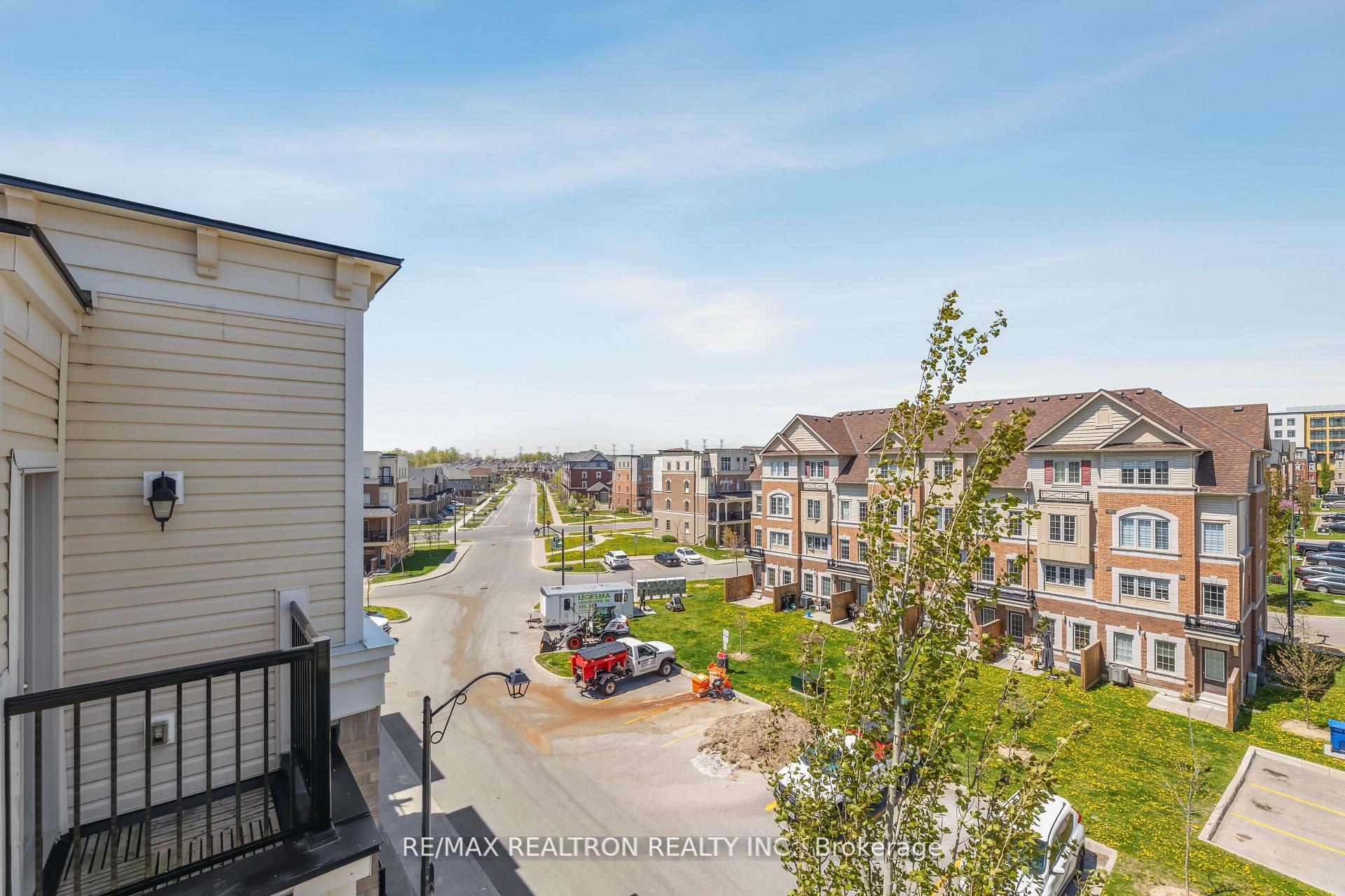 Photo 26 of 25 Christabelle Path, Oshawa, Windfields — HOMEH