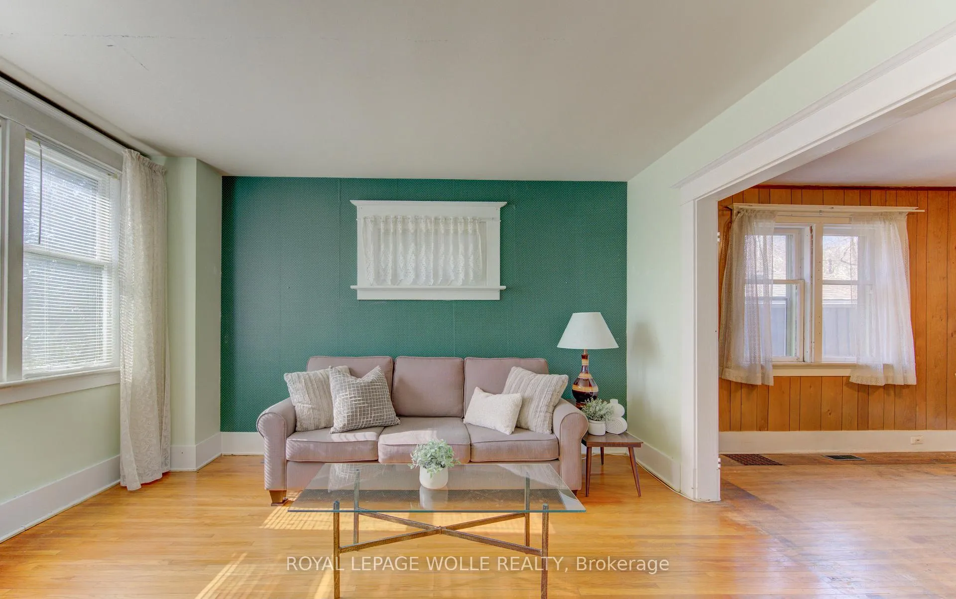 Photo 8 of 40 Union Street E, Waterloo — HOMEH