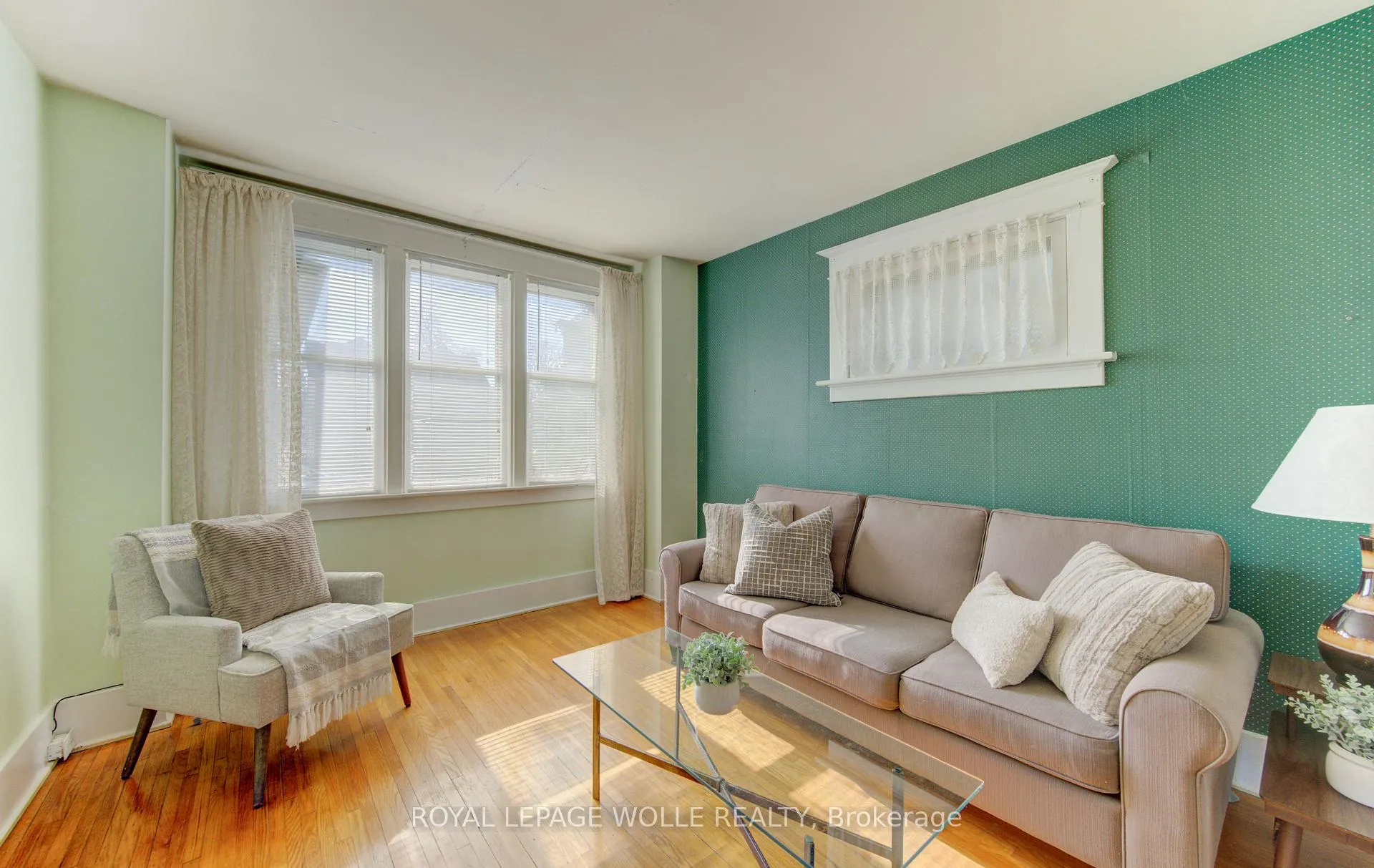 Photo 9 of 40 Union Street E, Waterloo — HOMEH
