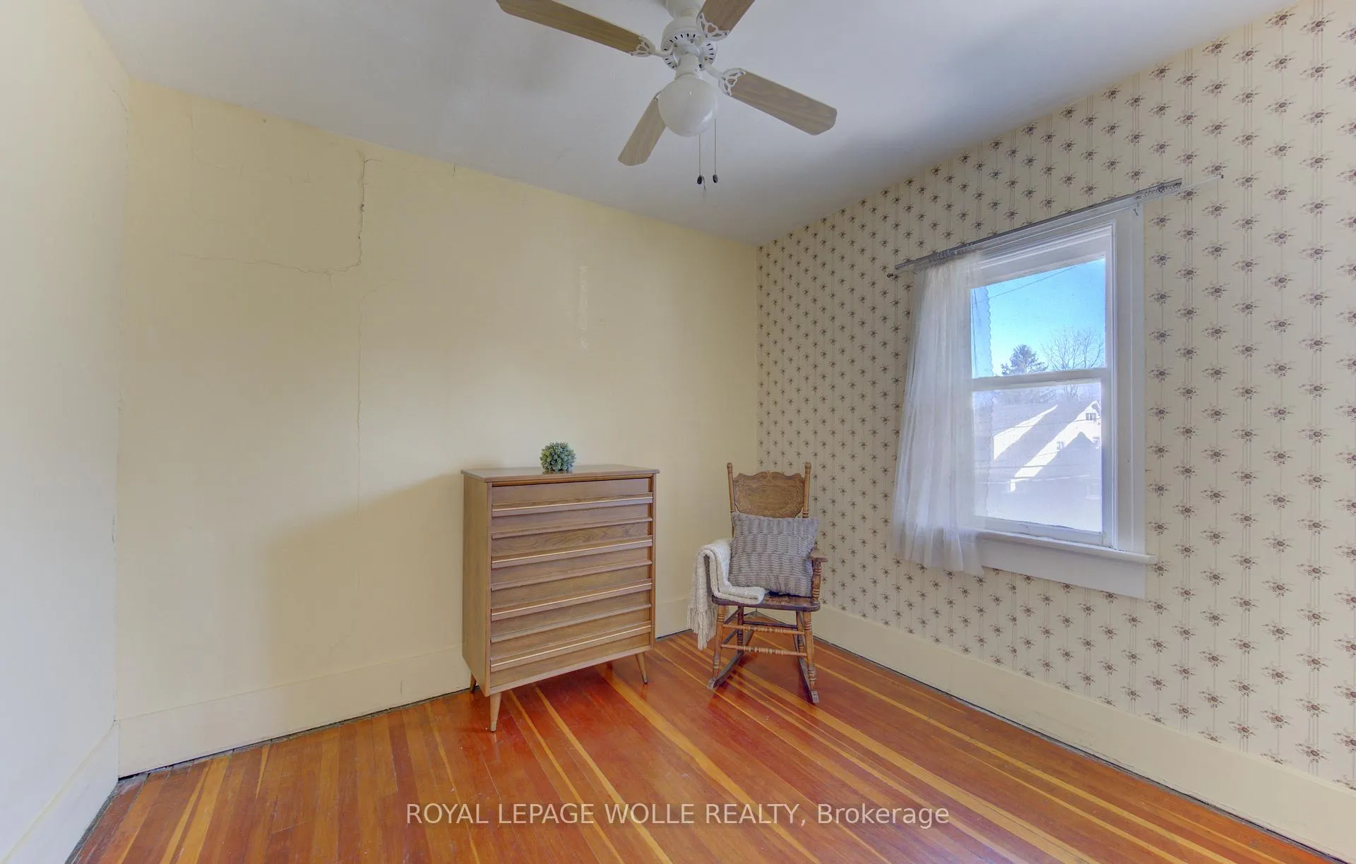 Photo 21 of 40 Union Street E, Waterloo — HOMEH