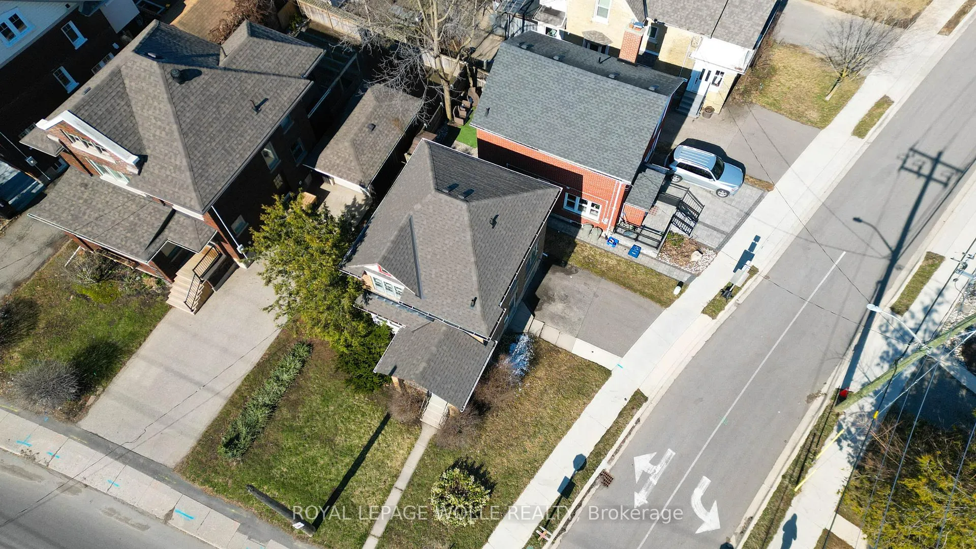 Photo 32 of 40 Union Street E, Waterloo — HOMEH