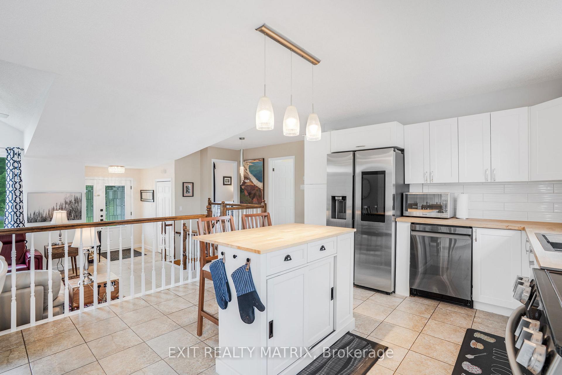 Photo 10 of 2140 Bedard Street, Champlain, Champlain Twp — HOMEH