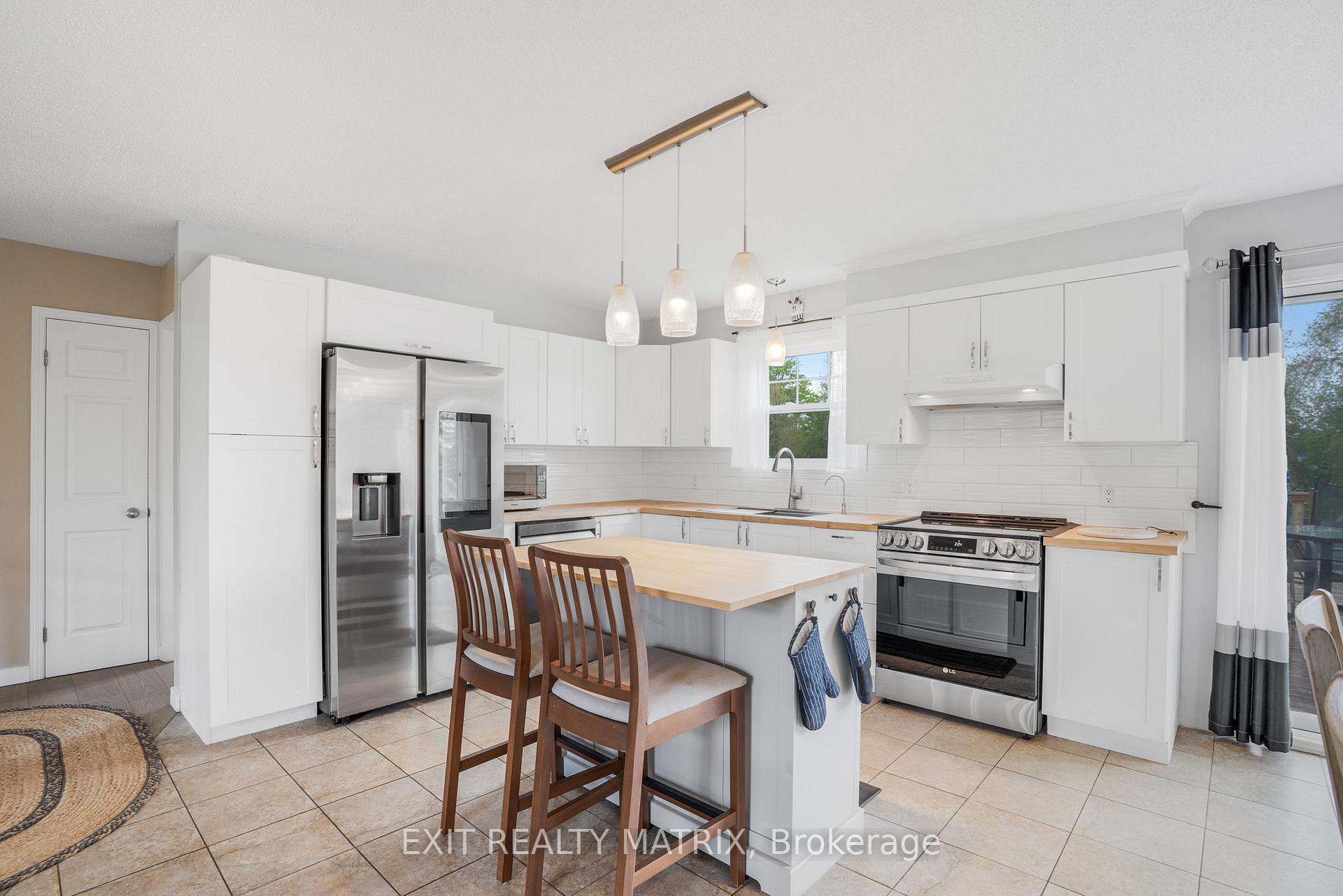 Photo 11 of 2140 Bedard Street, Champlain, Champlain Twp — HOMEH
