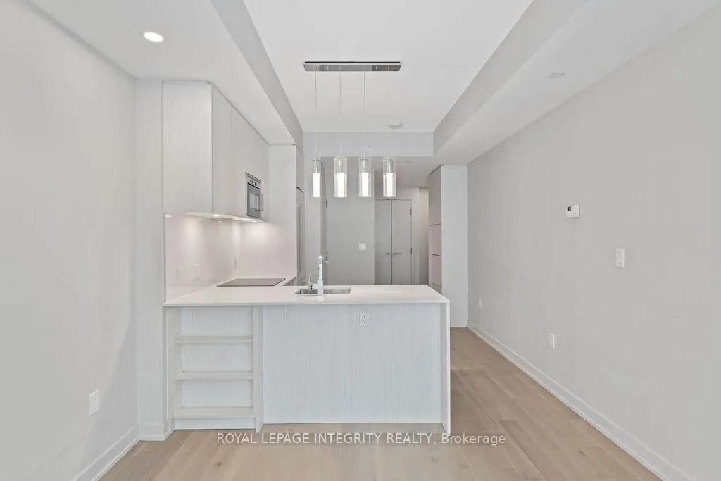 Photo 10 of Unit 802, 101 Queen Street, Ottawa, Ottawa Centre — HOMEH