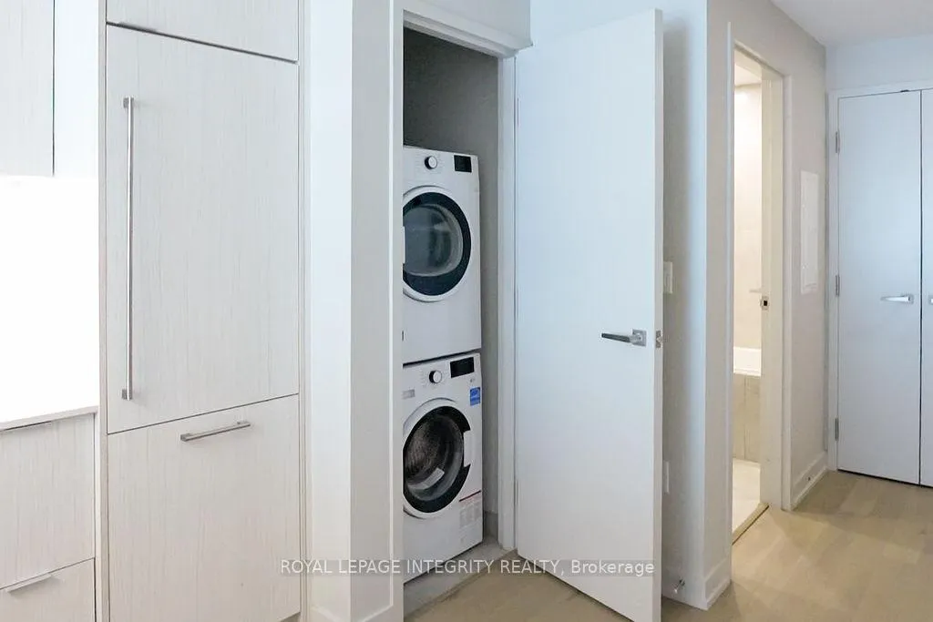 Photo 12 of Unit 802, 101 Queen Street, Ottawa, Ottawa Centre — HOMEH