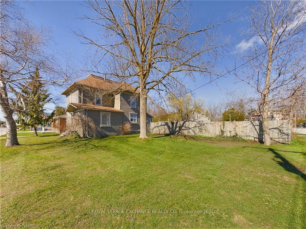 Photo 35 of 171 Victoria Street, Central Huron, Clinton — HOMEH