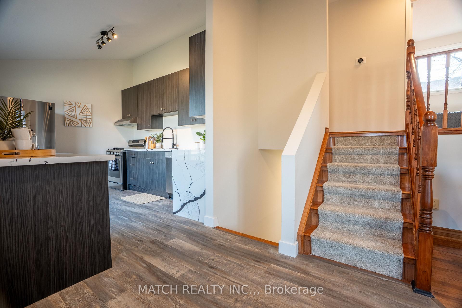 Photo 6 of 72 Randolf Crescent, Chatham-Kent, Chatham — HOMEH