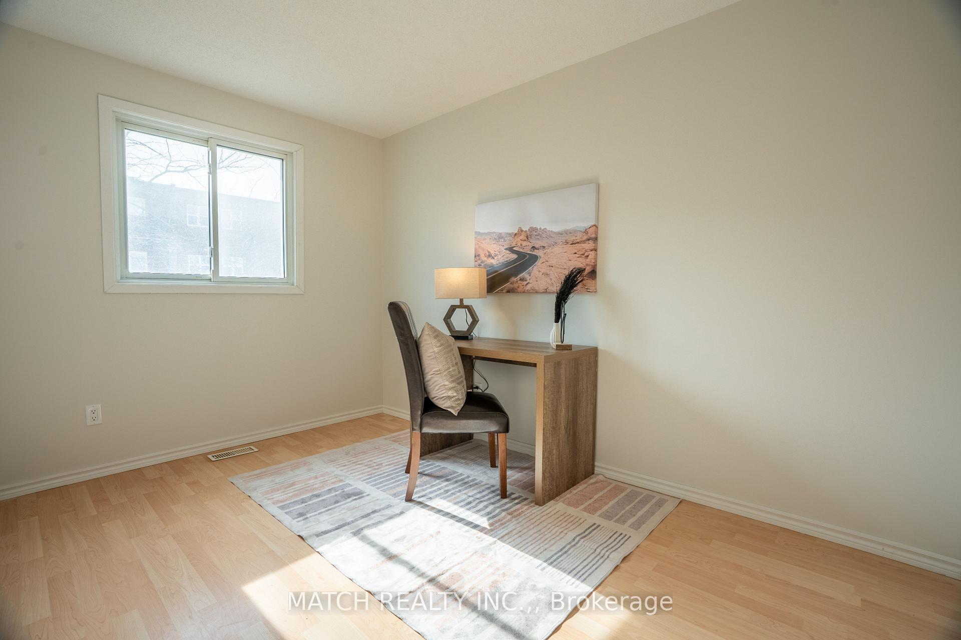 Photo 15 of 72 Randolf Crescent, Chatham-Kent, Chatham — HOMEH