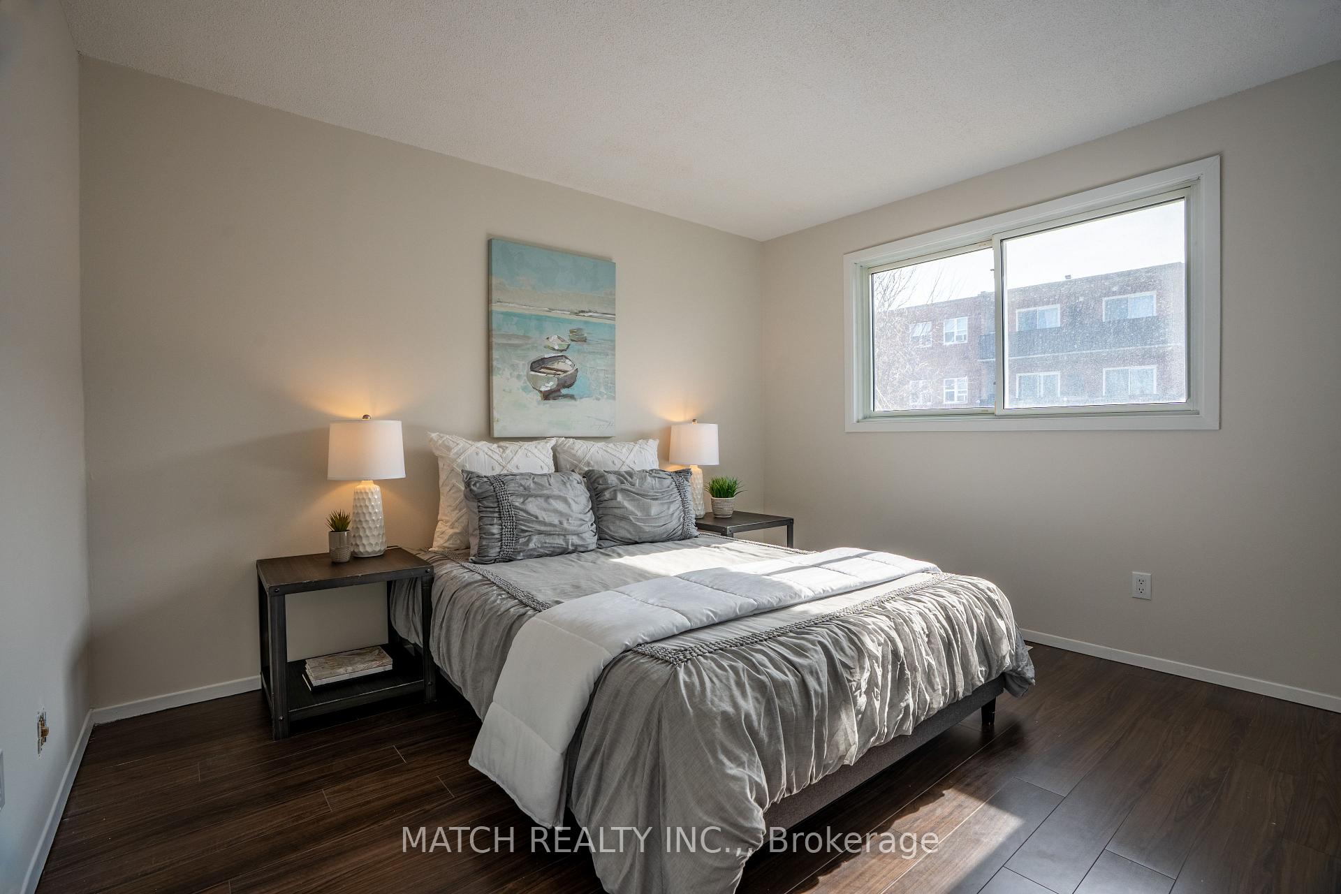 Photo 20 of 72 Randolf Crescent, Chatham-Kent, Chatham — HOMEH