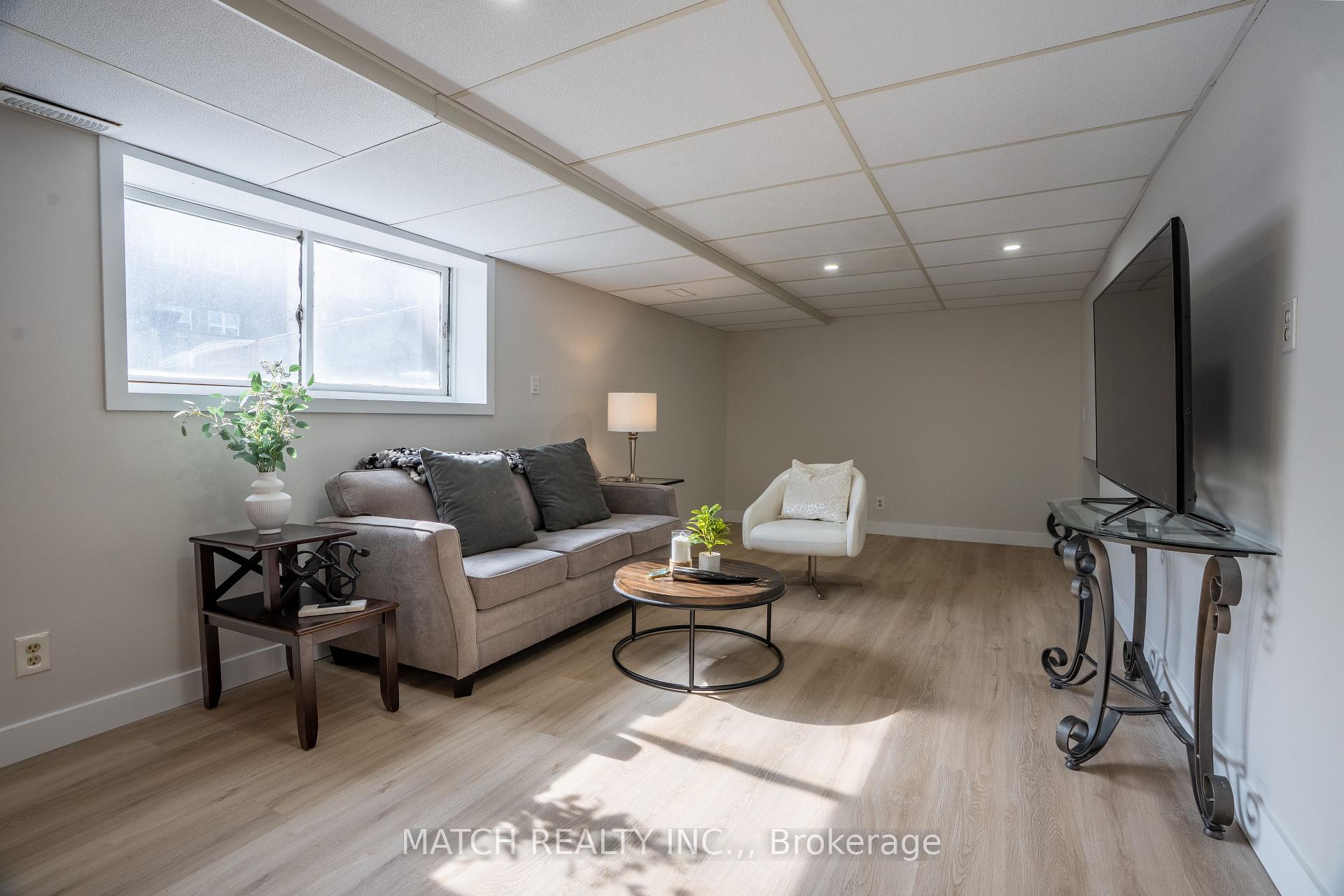 Photo 26 of 72 Randolf Crescent, Chatham-Kent, Chatham — HOMEH