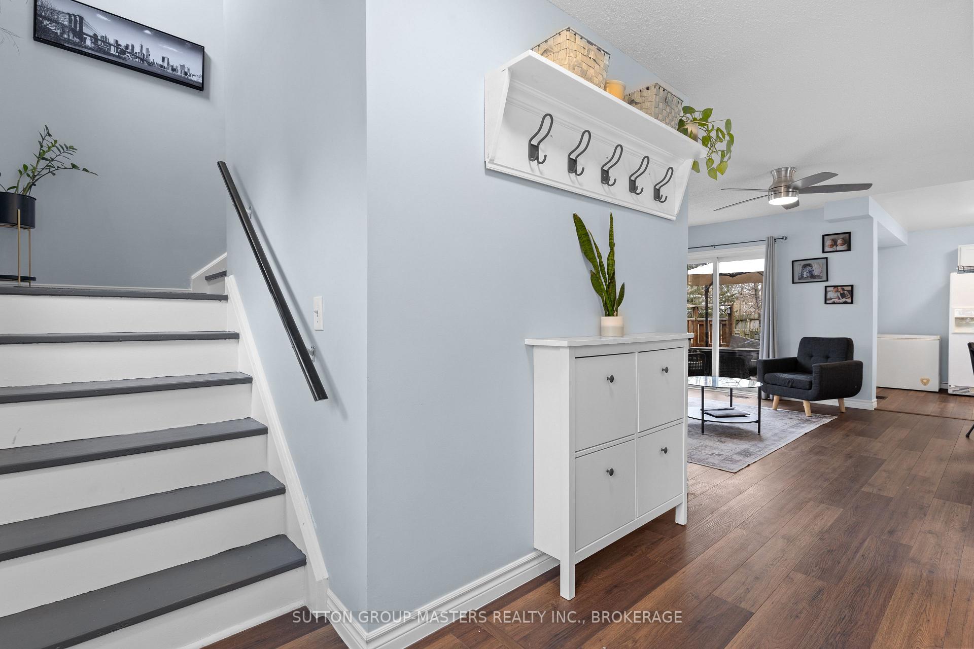 Photo 5 of 90 Hickory Street, Gananoque — HOMEH