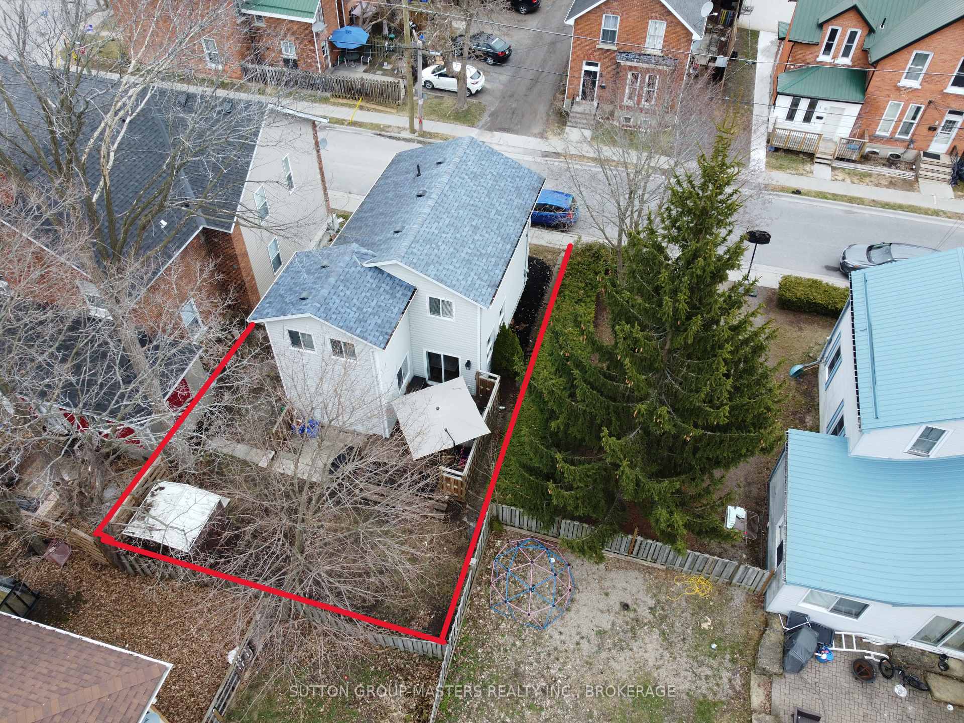 Photo 36 of 90 Hickory Street, Gananoque — HOMEH