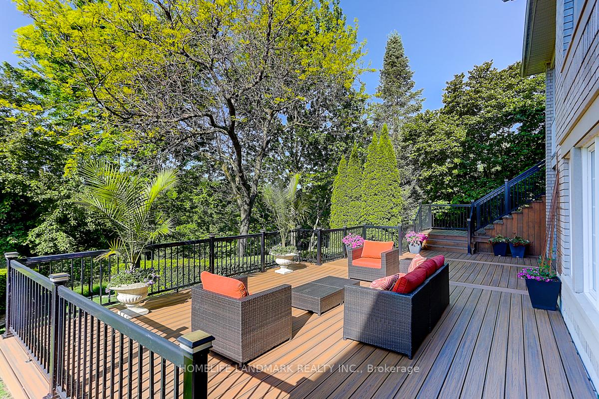Photo 4 of 42 Monkman Court, Aurora, Aurora Estates — HOMEH