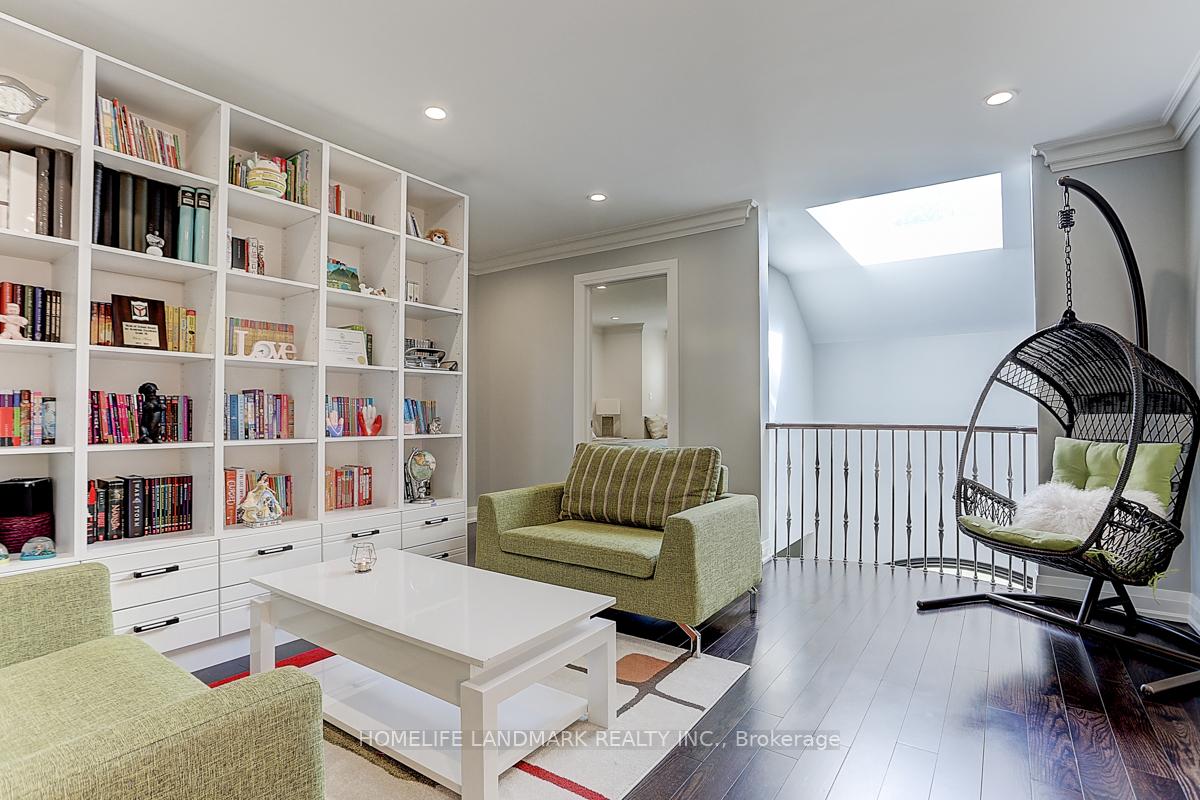 Photo 27 of 42 Monkman Court, Aurora, Aurora Estates — HOMEH