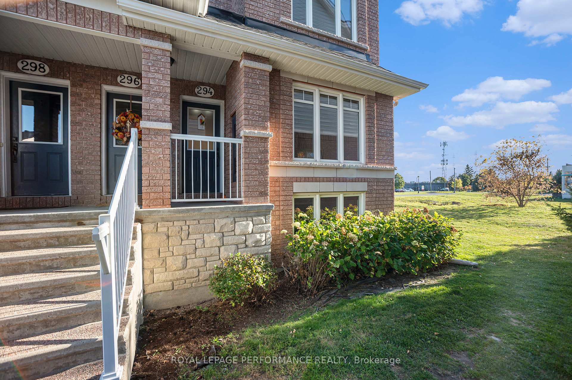 Photo 1 of Unit 18, 294 Tivoli Private, Ottawa, Merivale Industrial Park/Citiplace — HOMEH