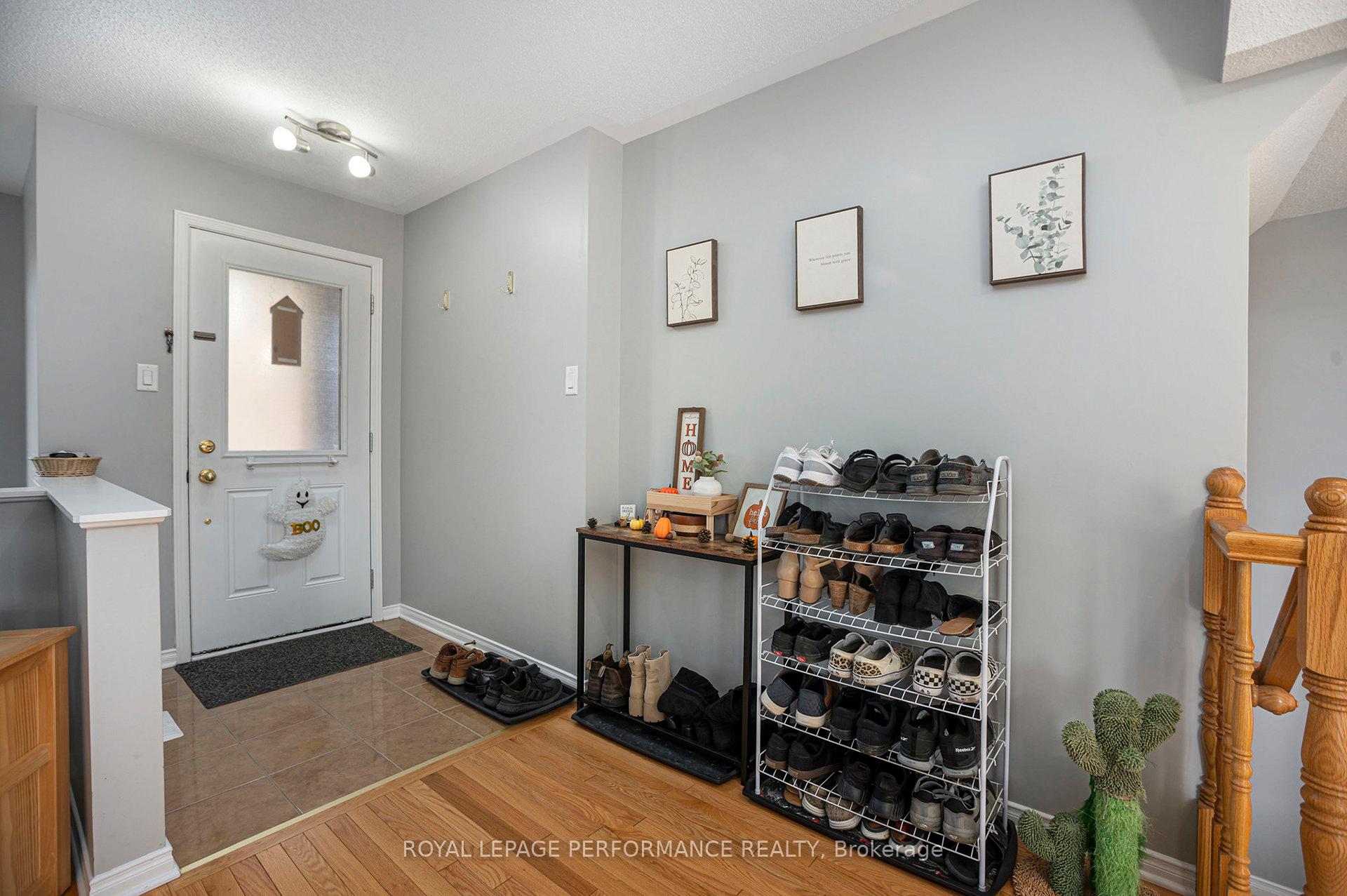 Photo 4 of Unit 18, 294 Tivoli Private, Ottawa, Merivale Industrial Park/Citiplace — HOMEH