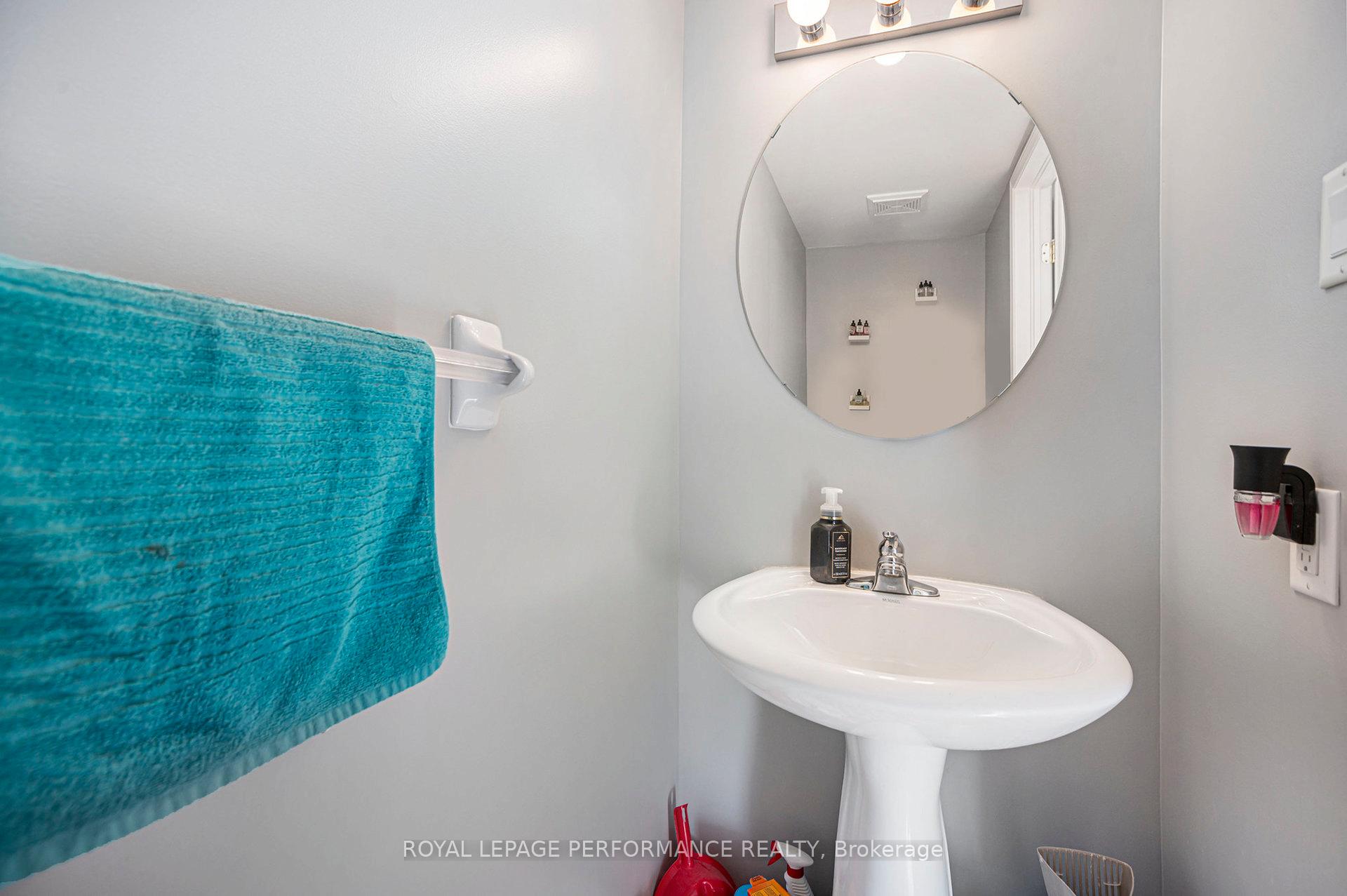 Photo 11 of Unit 18, 294 Tivoli Private, Ottawa, Merivale Industrial Park/Citiplace — HOMEH