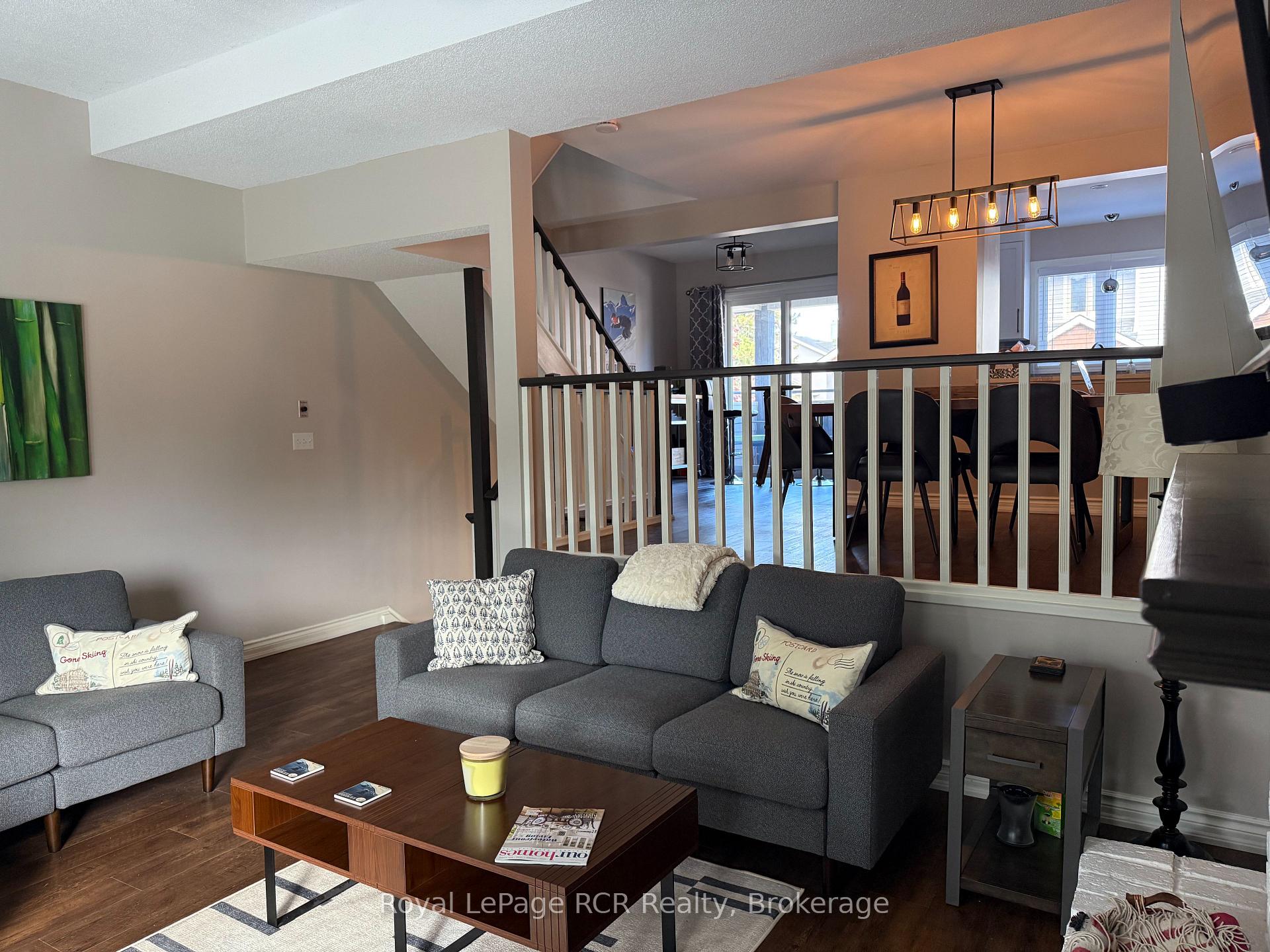 Photo 12 of 21 Starboard Road, Collingwood — HOMEH