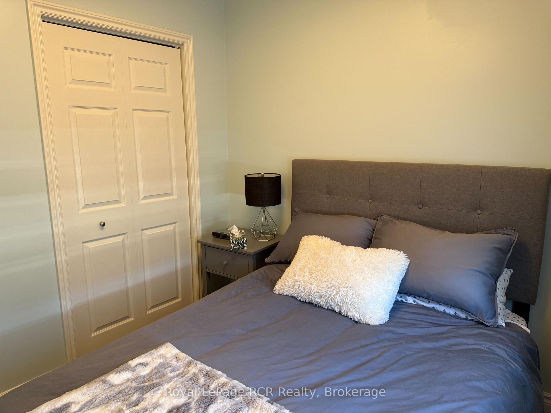 Photo 26 of 21 Starboard Road, Collingwood — HOMEH