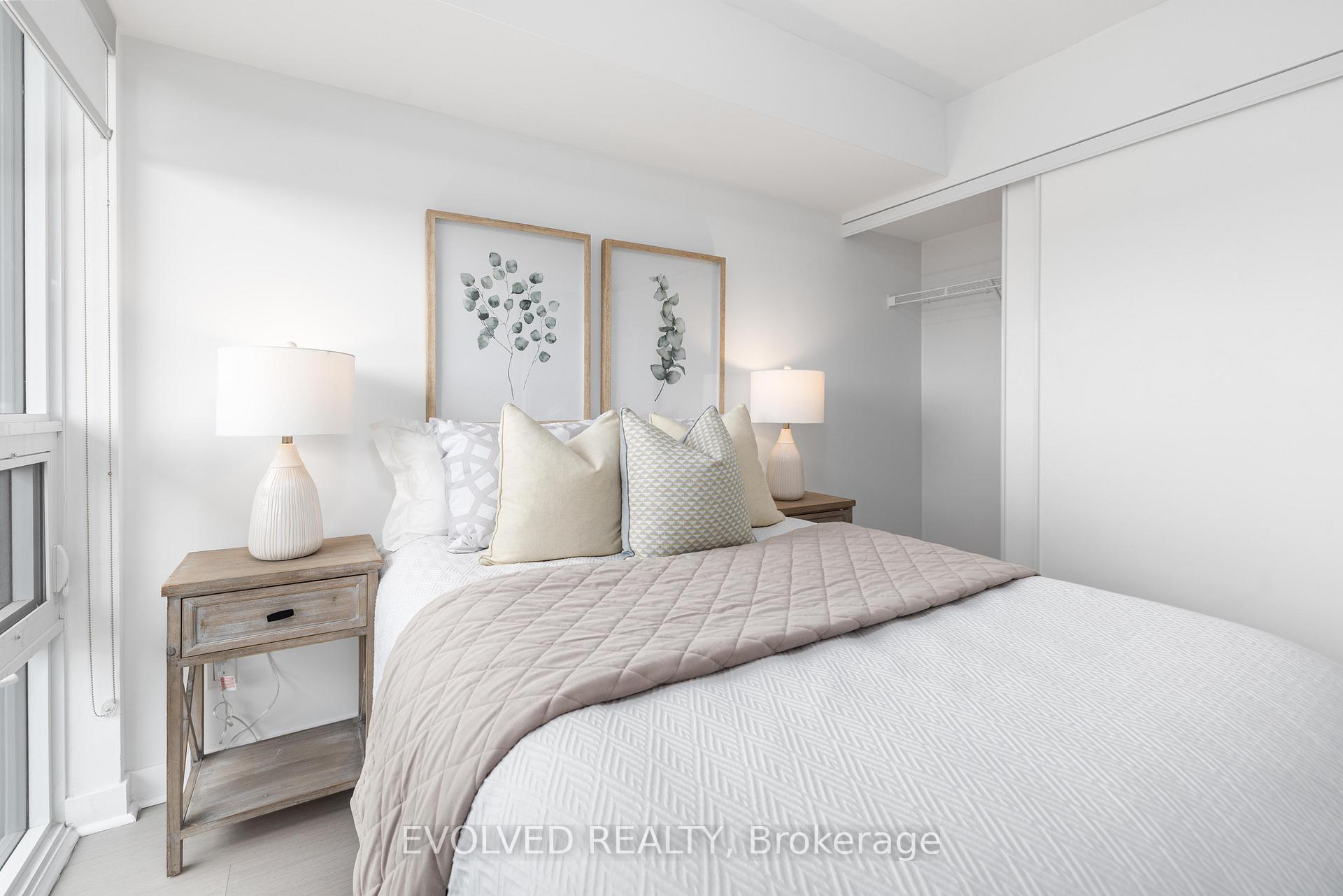 Photo 10 of Unit 620, 120 varna Drive, Toronto, Englemount-Lawrence — HOMEH
