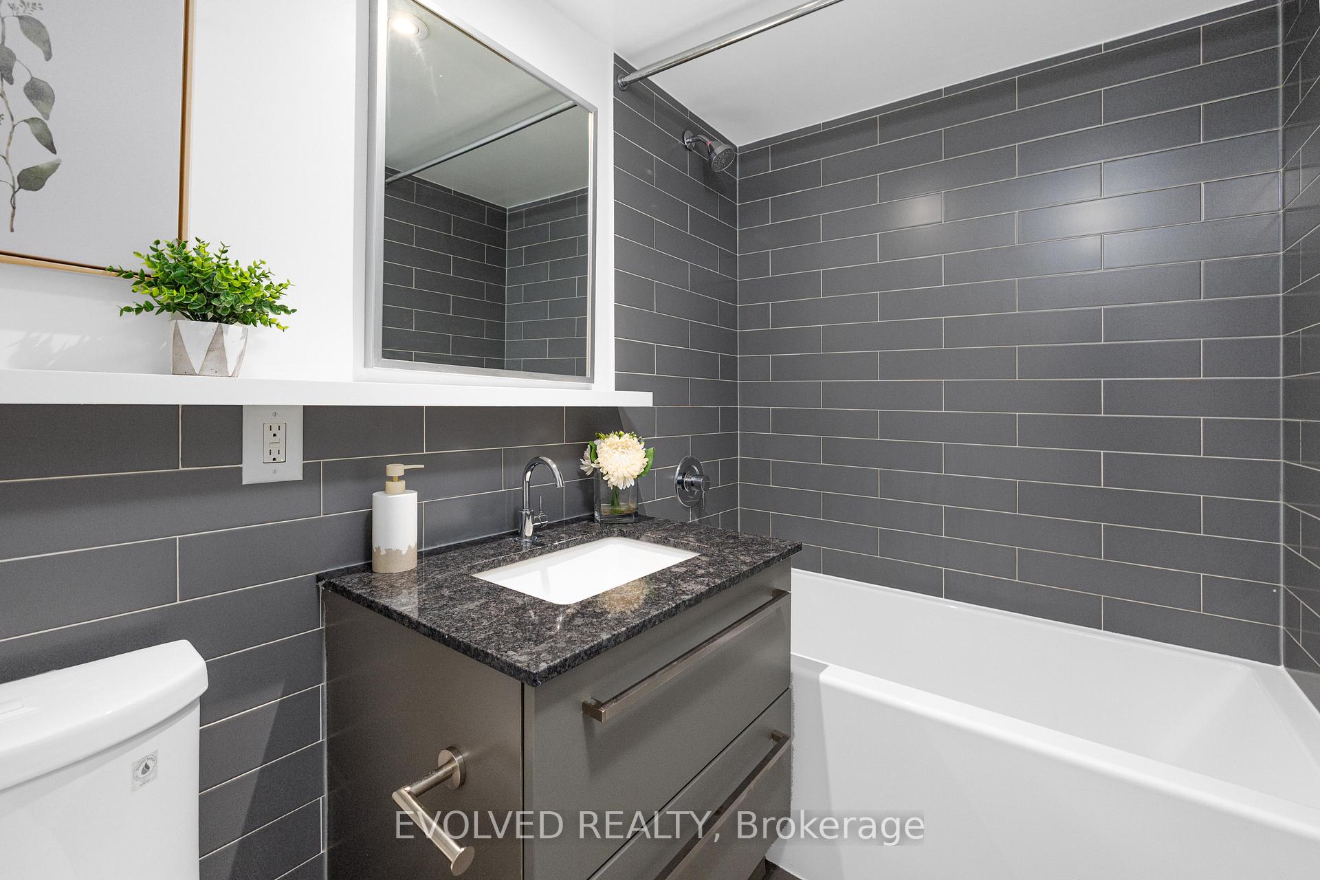 Photo 19 of Unit 620, 120 varna Drive, Toronto, Englemount-Lawrence — HOMEH