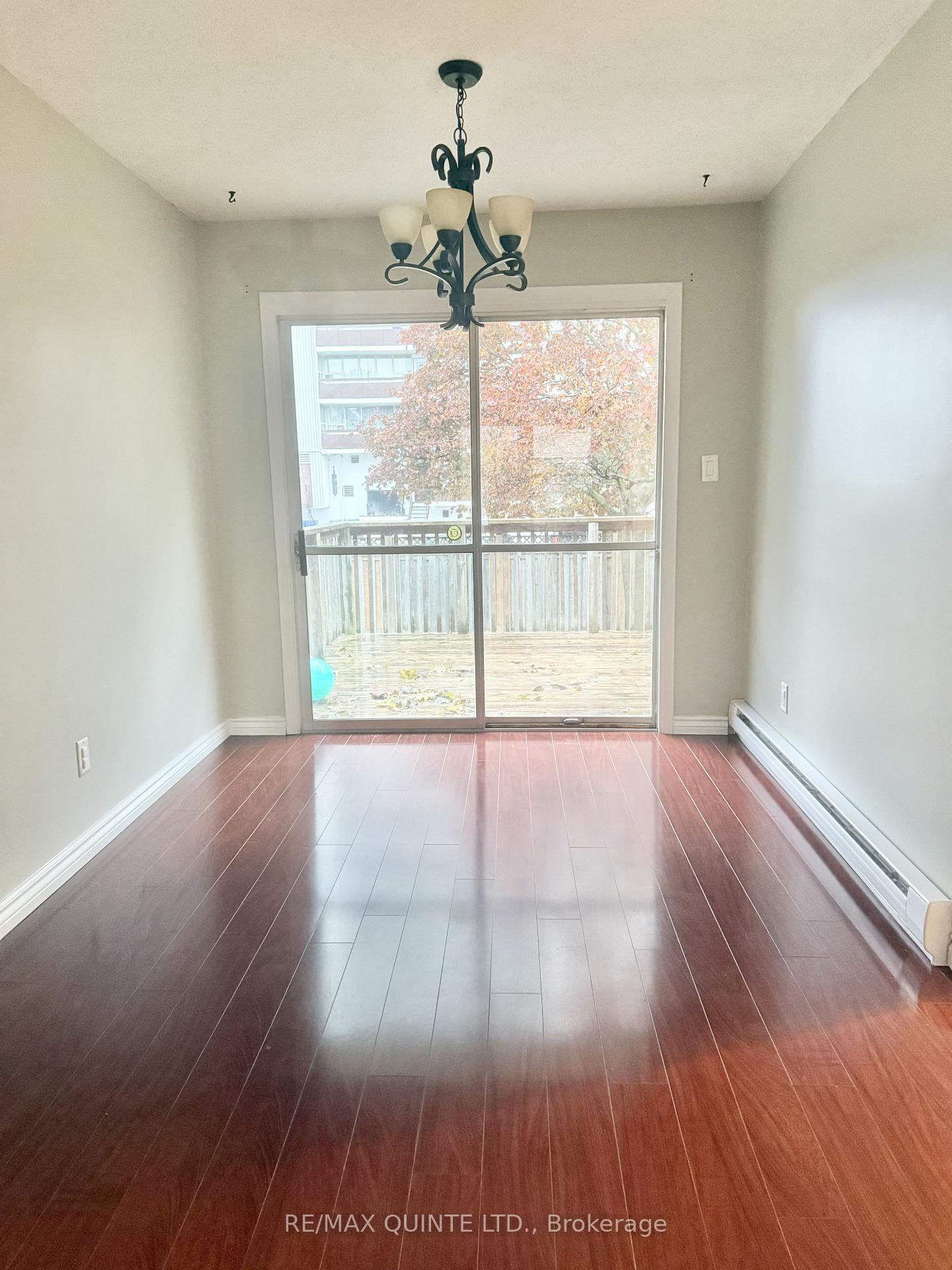 Photo 9 of Unit 24, 52 O'Hare Street, Belleville, Belleville Ward — HOMEH