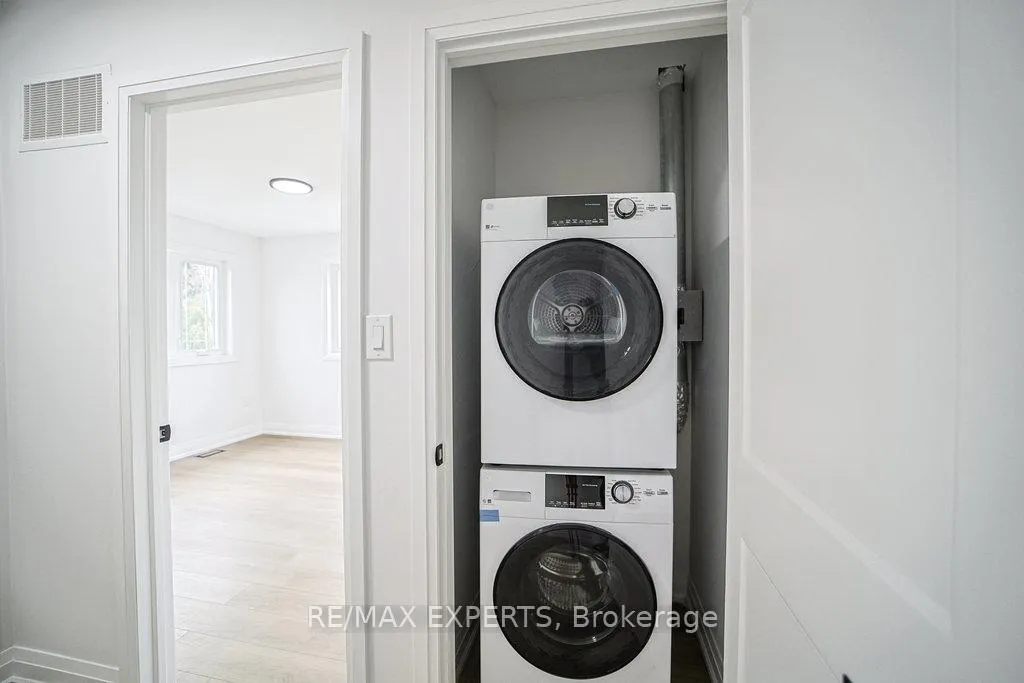Photo 16 of Unit 3, 426 Veterans Drive, Barrie, Holly — HOMEH