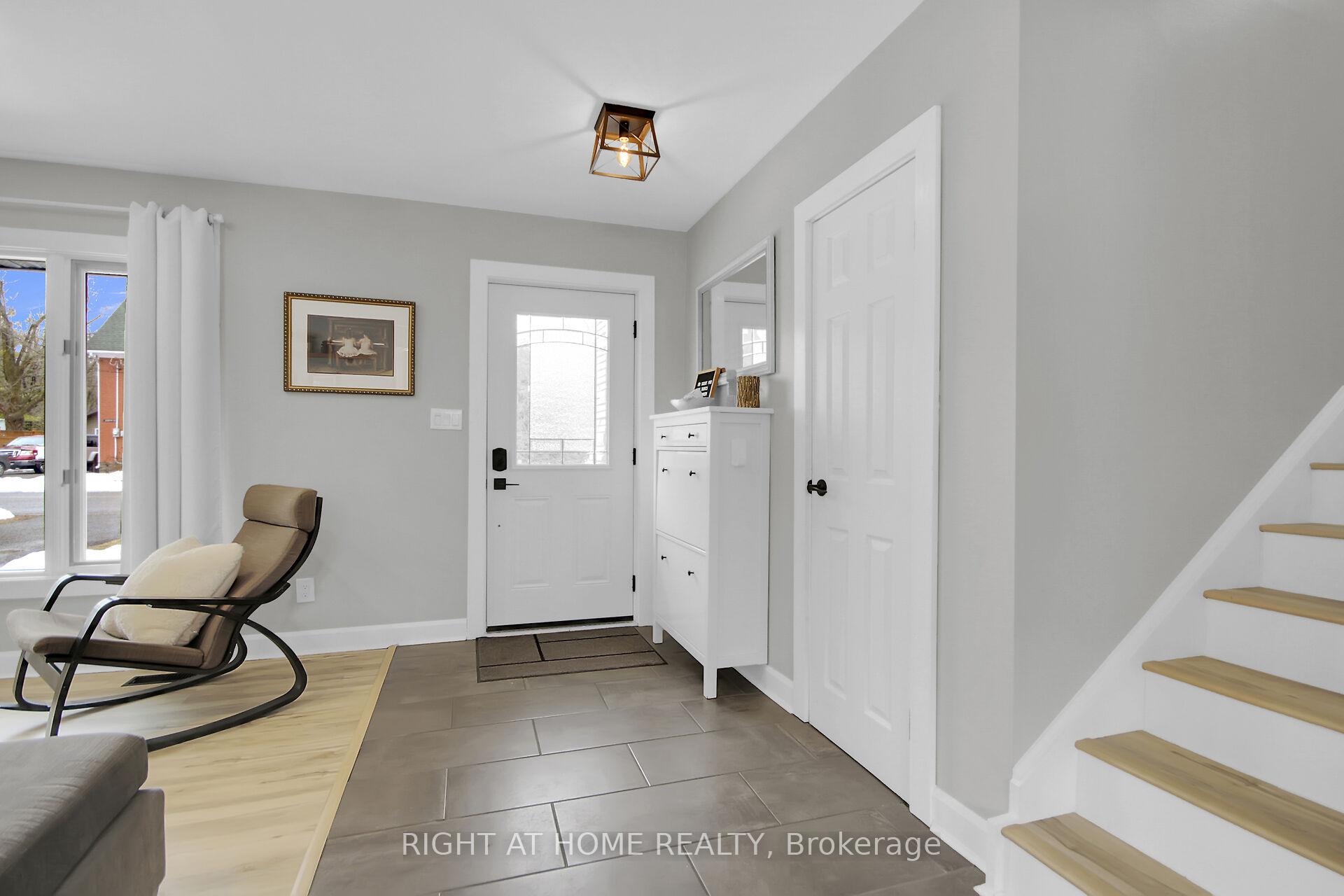 Photo 3 of 267 Joseph Street, Carleton Place — HOMEH