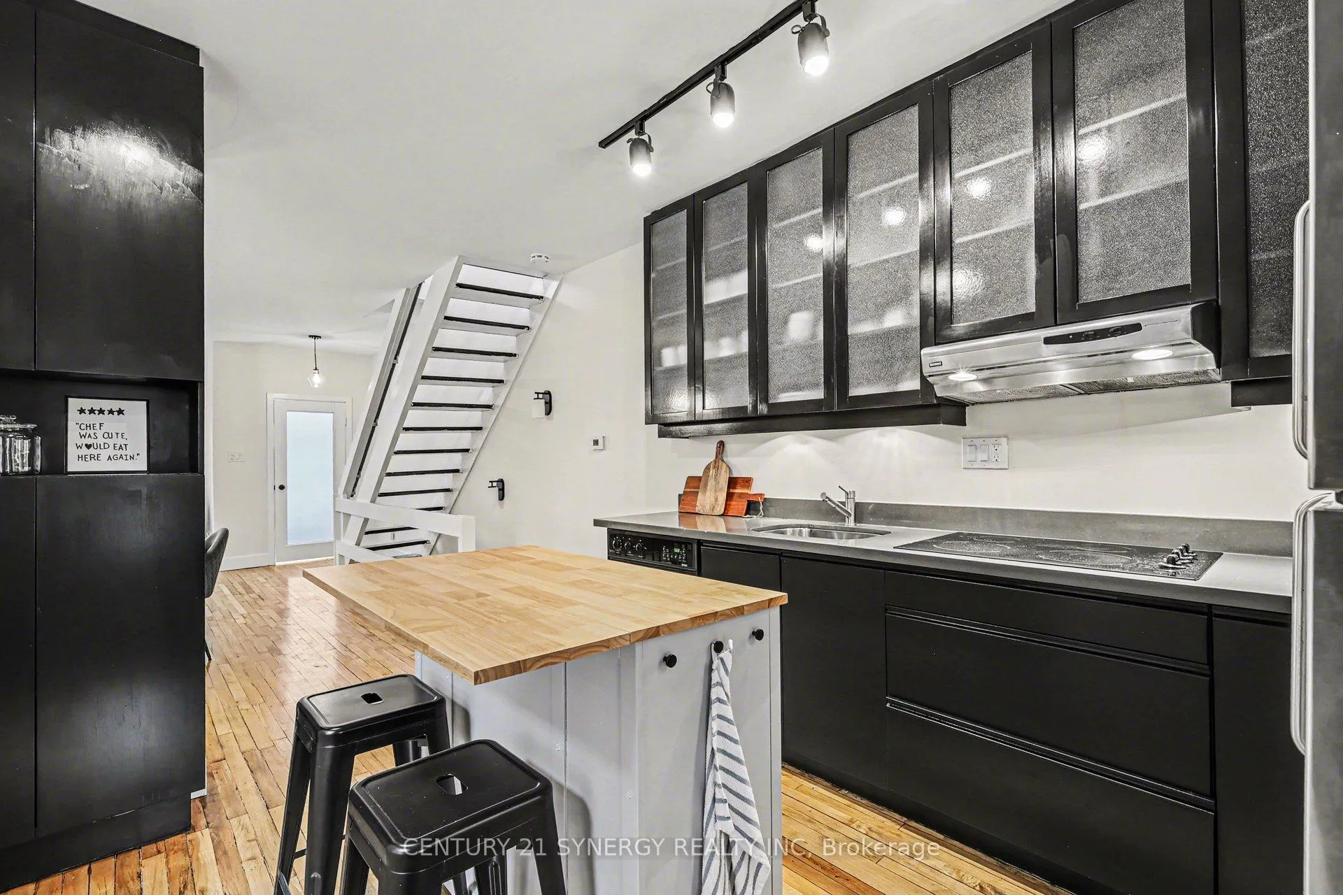 Photo 10 of 50 Brighton Avenue, Ottawa, Old Ottawa South/Rideau Gardens — HOMEH
