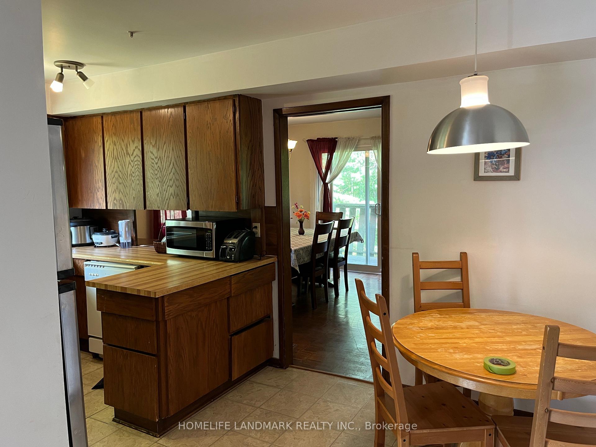 Photo 12 of 136 Frontenac Crescent, Deep River — HOMEH
