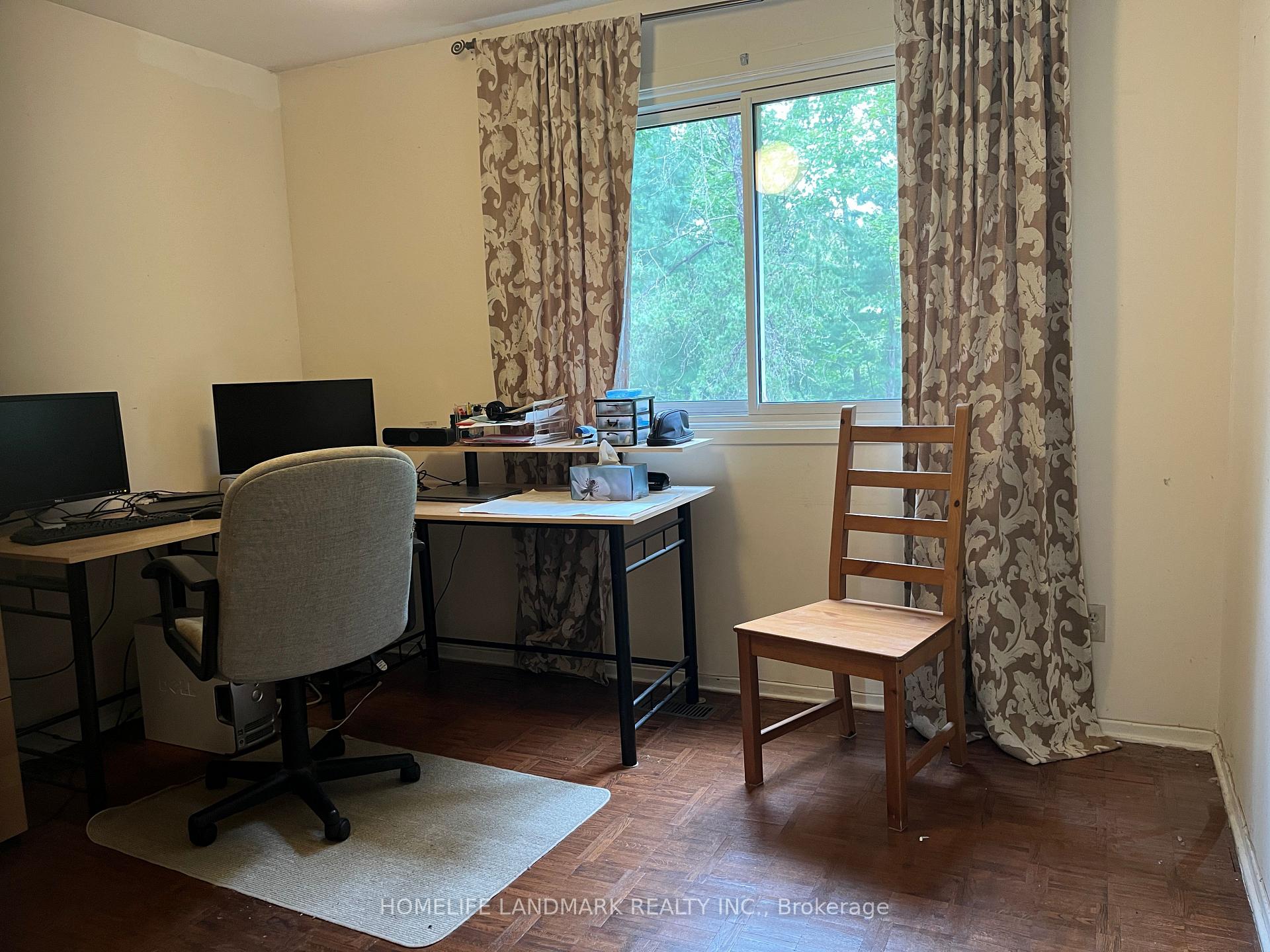 Photo 20 of 136 Frontenac Crescent, Deep River — HOMEH