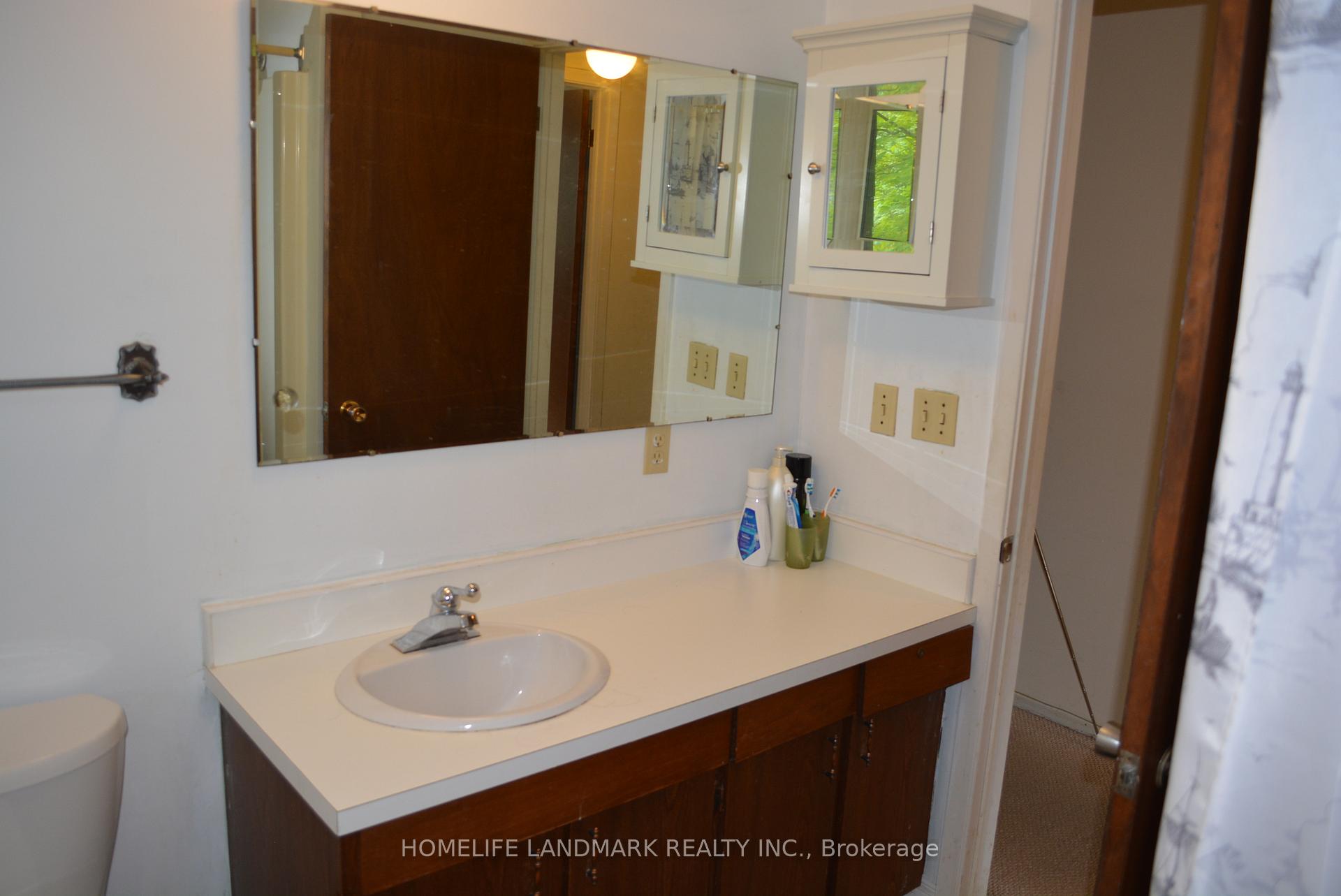 Photo 22 of 136 Frontenac Crescent, Deep River — HOMEH