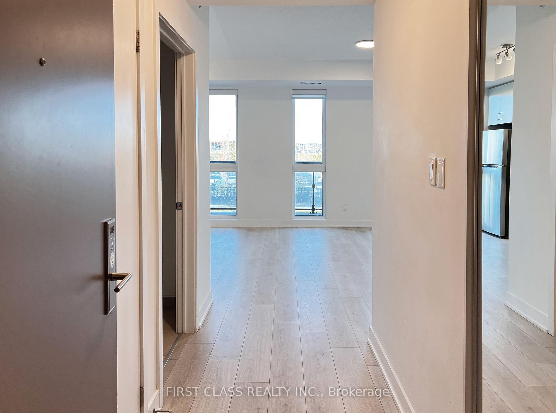 Photo 5 of Unit 202, 1709 Bur Oak Avenue, Markham, Wismer — HOMEH