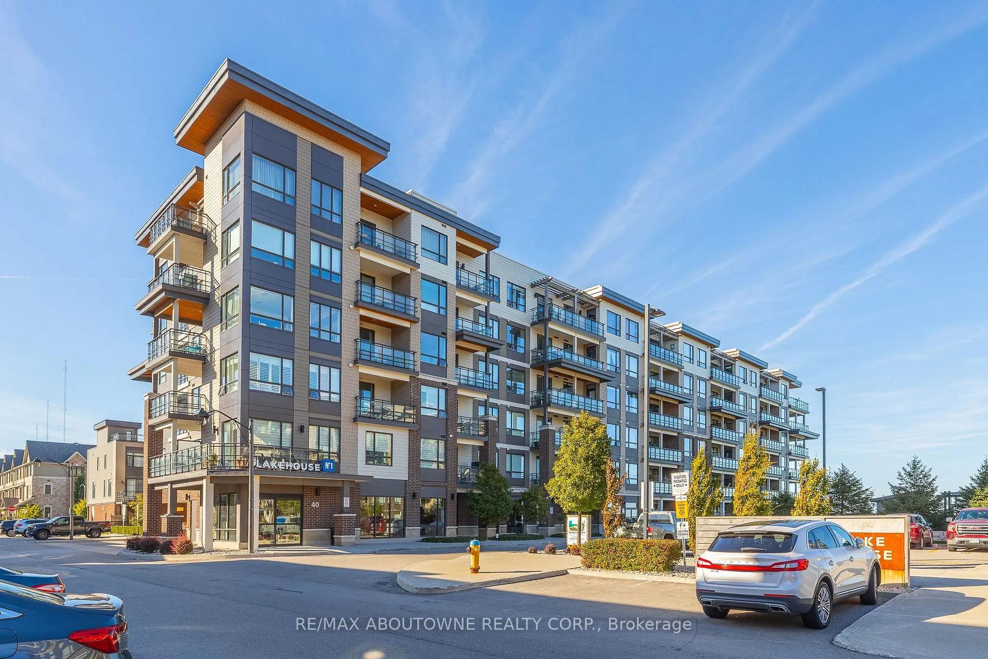 Photo 1 of Unit 614, 40 Esplanade Lane, Grimsby, Grimsby Beach — HOMEH
