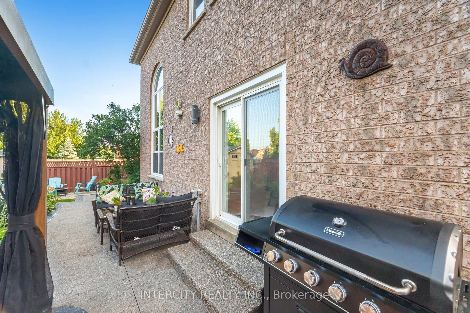 Photo 47 of 19 Aspenwood Trail, Caledon, Rural Caledon — HOMEH