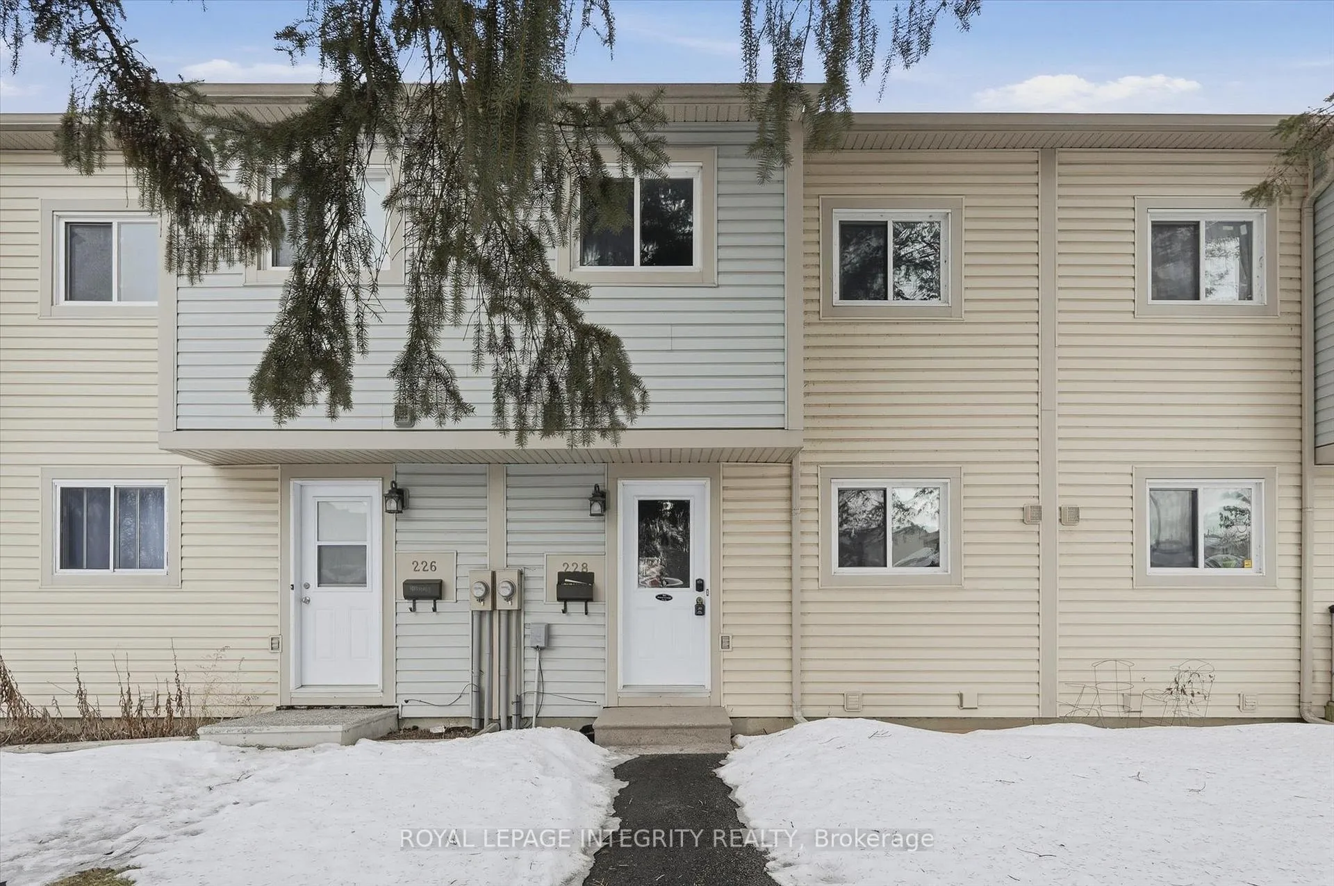 Front of 228 Millroad Way