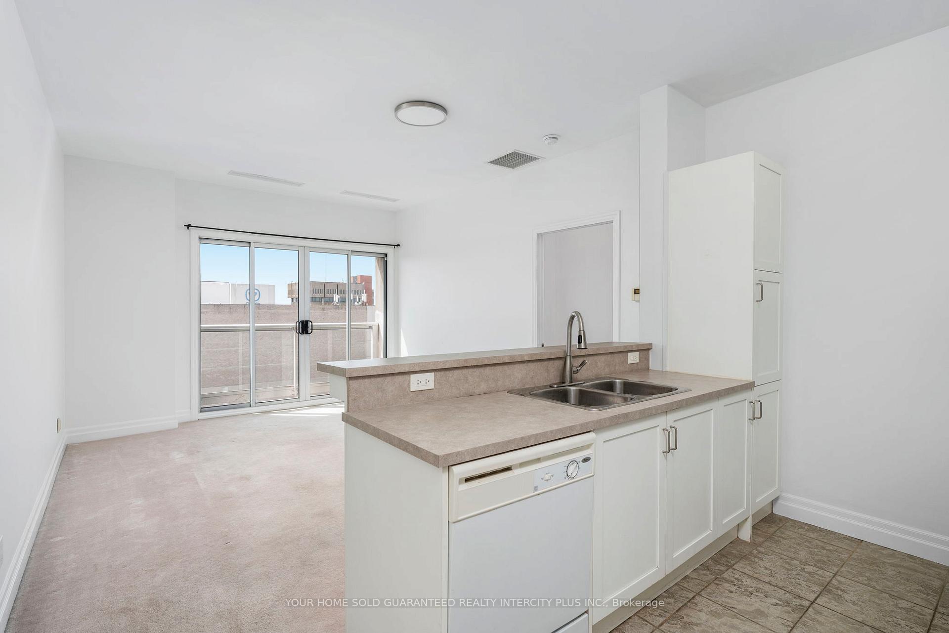 Photo 13 of Unit 907, 44 Bond Street W, Oshawa, O'Neill — HOMEH