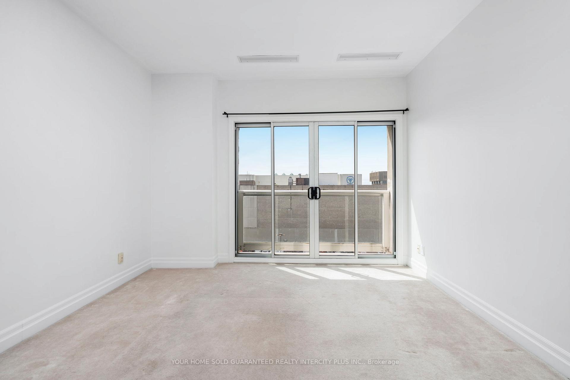 Photo 19 of Unit 907, 44 Bond Street W, Oshawa, O'Neill — HOMEH