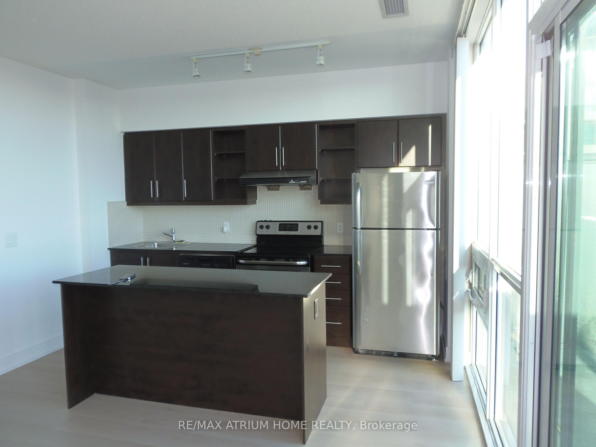 Photo 11 of Unit PH08, 35 Brian Peck Crescent, Toronto, Thorncliffe Park — HOMEH