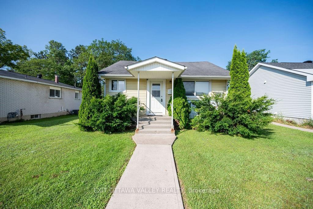Photo 1 of 6 Glendale Avenue, Deep River — HOMEH