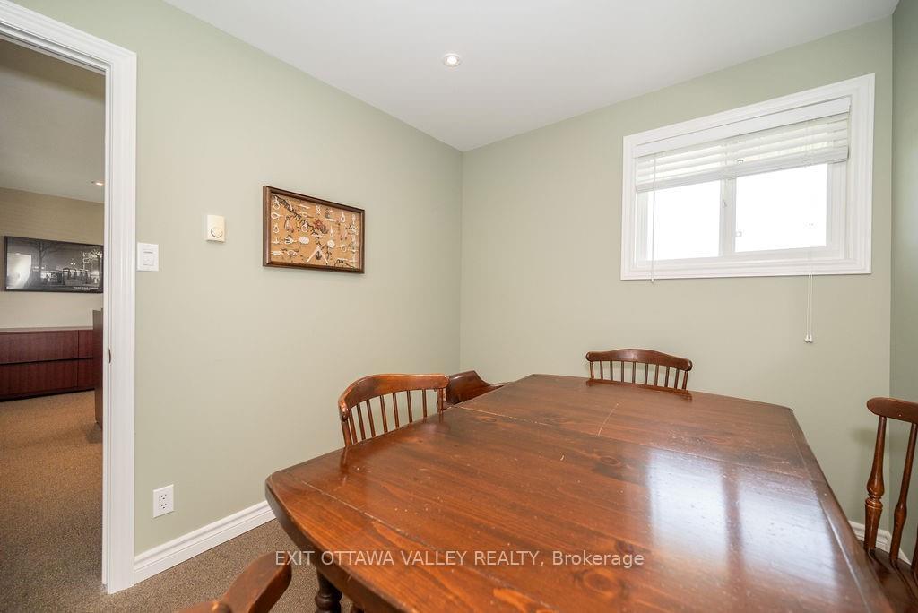 Photo 8 of 6 Glendale Avenue, Deep River — HOMEH
