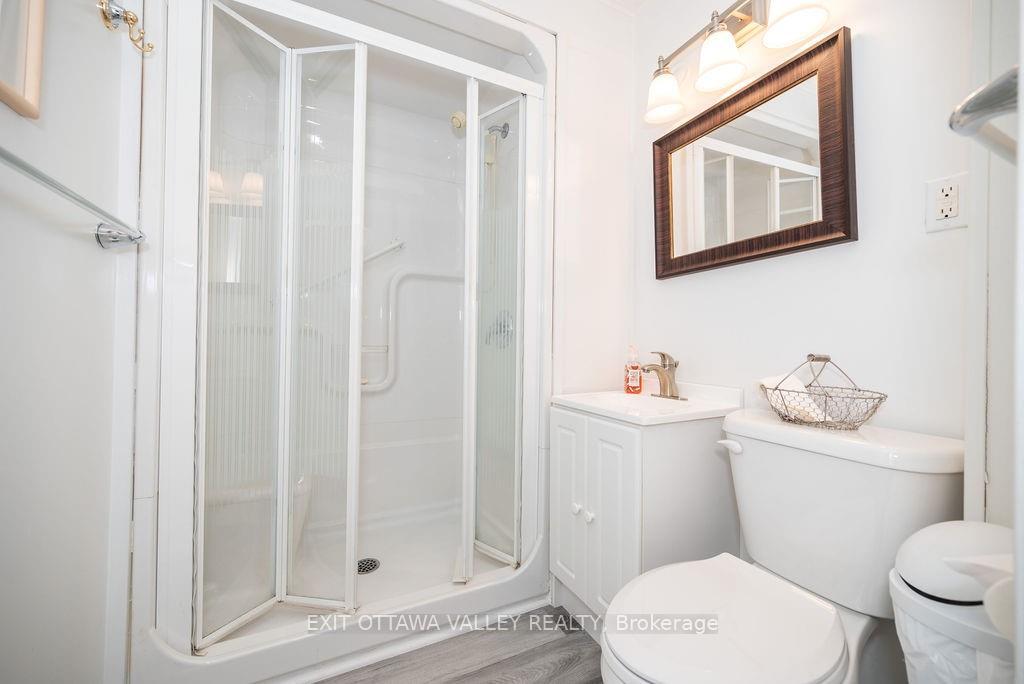 Photo 11 of 6 Glendale Avenue, Deep River — HOMEH