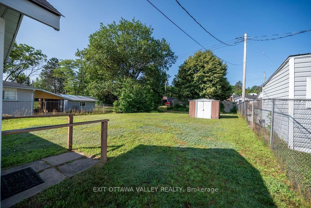 Photo 17 of 6 Glendale Avenue, Deep River — HOMEH