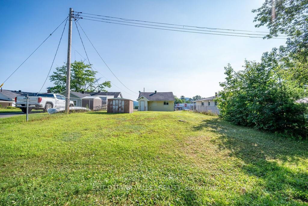 Photo 20 of 6 Glendale Avenue, Deep River — HOMEH