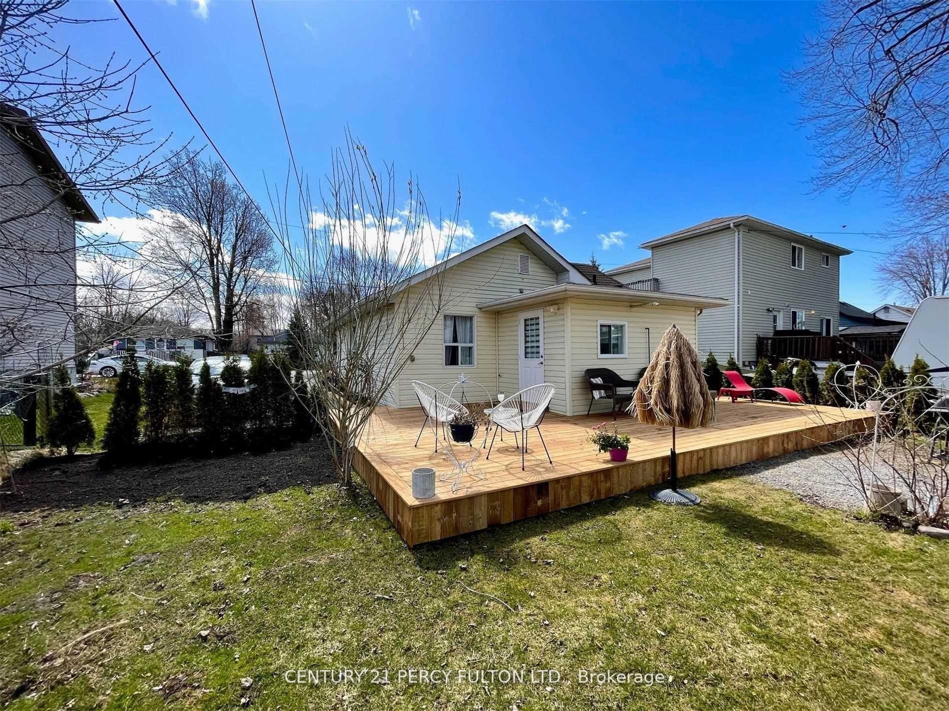Photo 15 of 190 Beach Road, Georgina, Keswick North — HOMEH