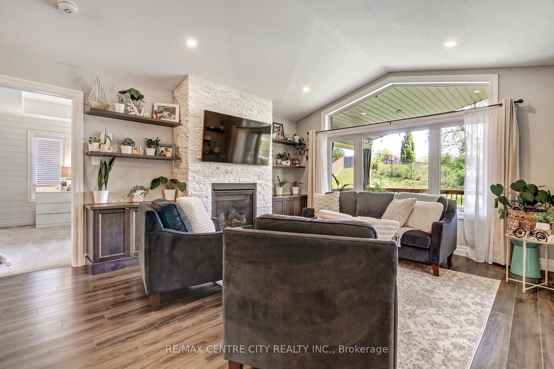 Photo 16 of 12 Lincoln'S Cove, Central Elgin, Rural Central Elgin — HOMEH