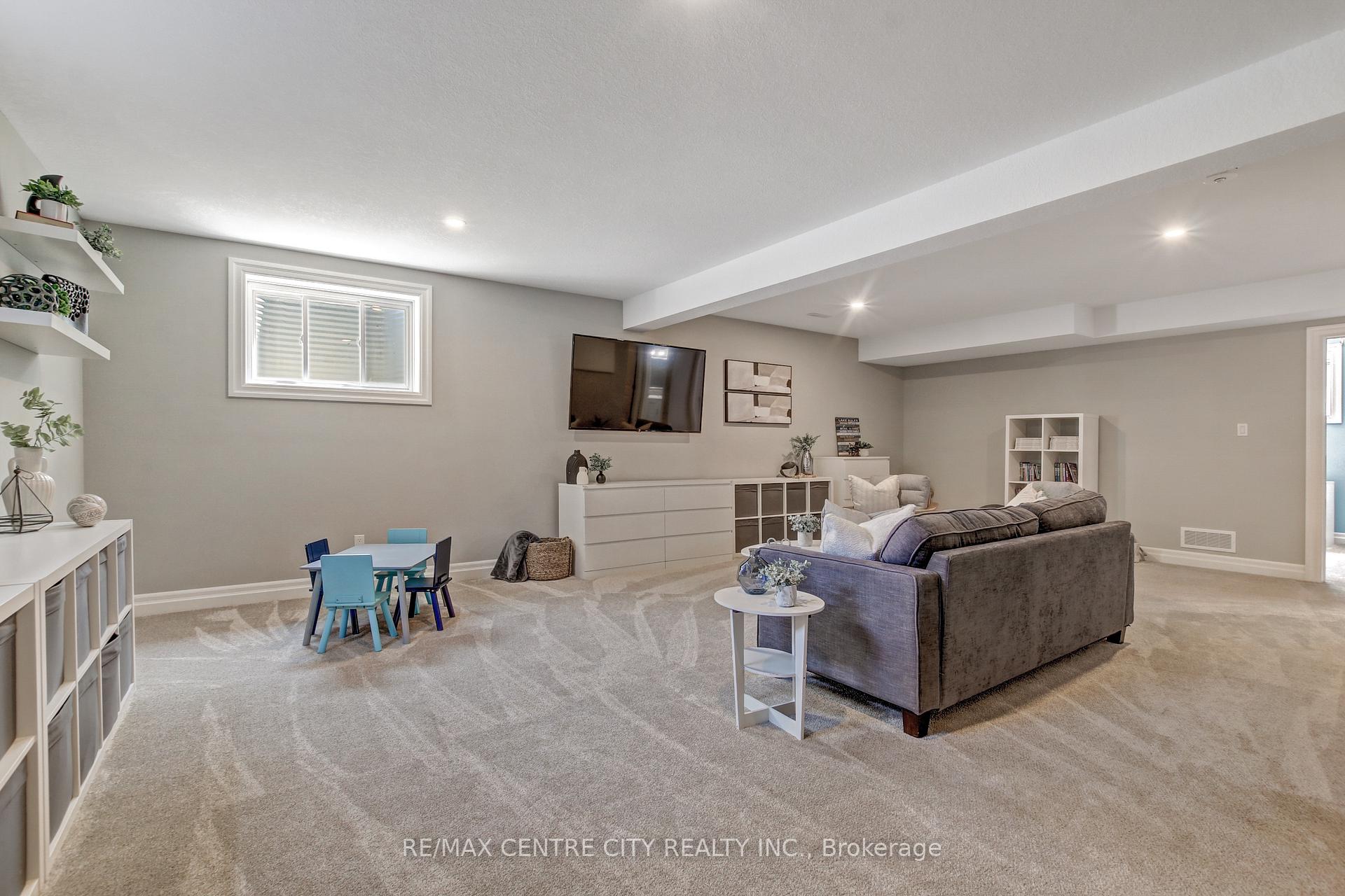 Photo 23 of 12 Lincoln'S Cove, Central Elgin, Rural Central Elgin — HOMEH