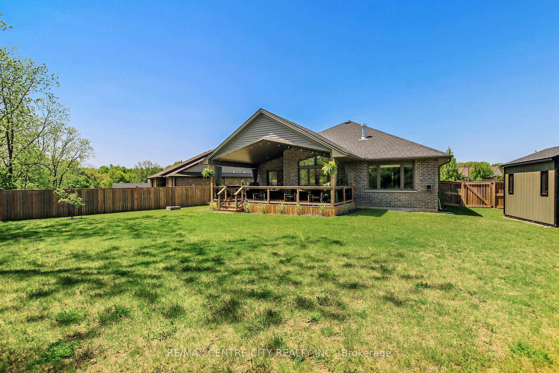 Photo 36 of 12 Lincoln'S Cove, Central Elgin, Rural Central Elgin — HOMEH