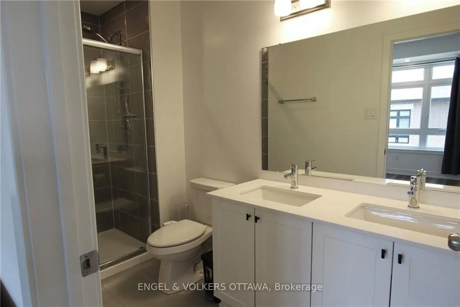 Photo 11 of Unit H, 380 Rolling Meadow Crescent, Ottawa, Mer Bleue/Bradley Estates/Anderson Park — HOMEH