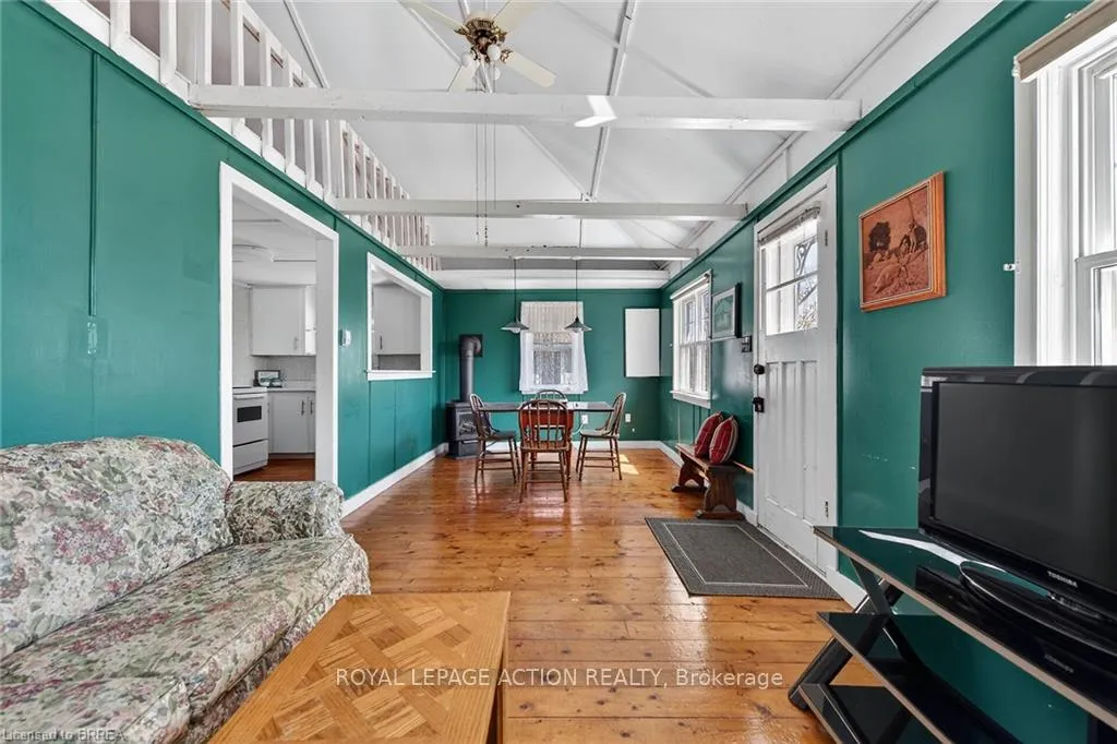 Photo 9 of 88 Erie Boulevard, Norfolk, Long Point — HOMEH